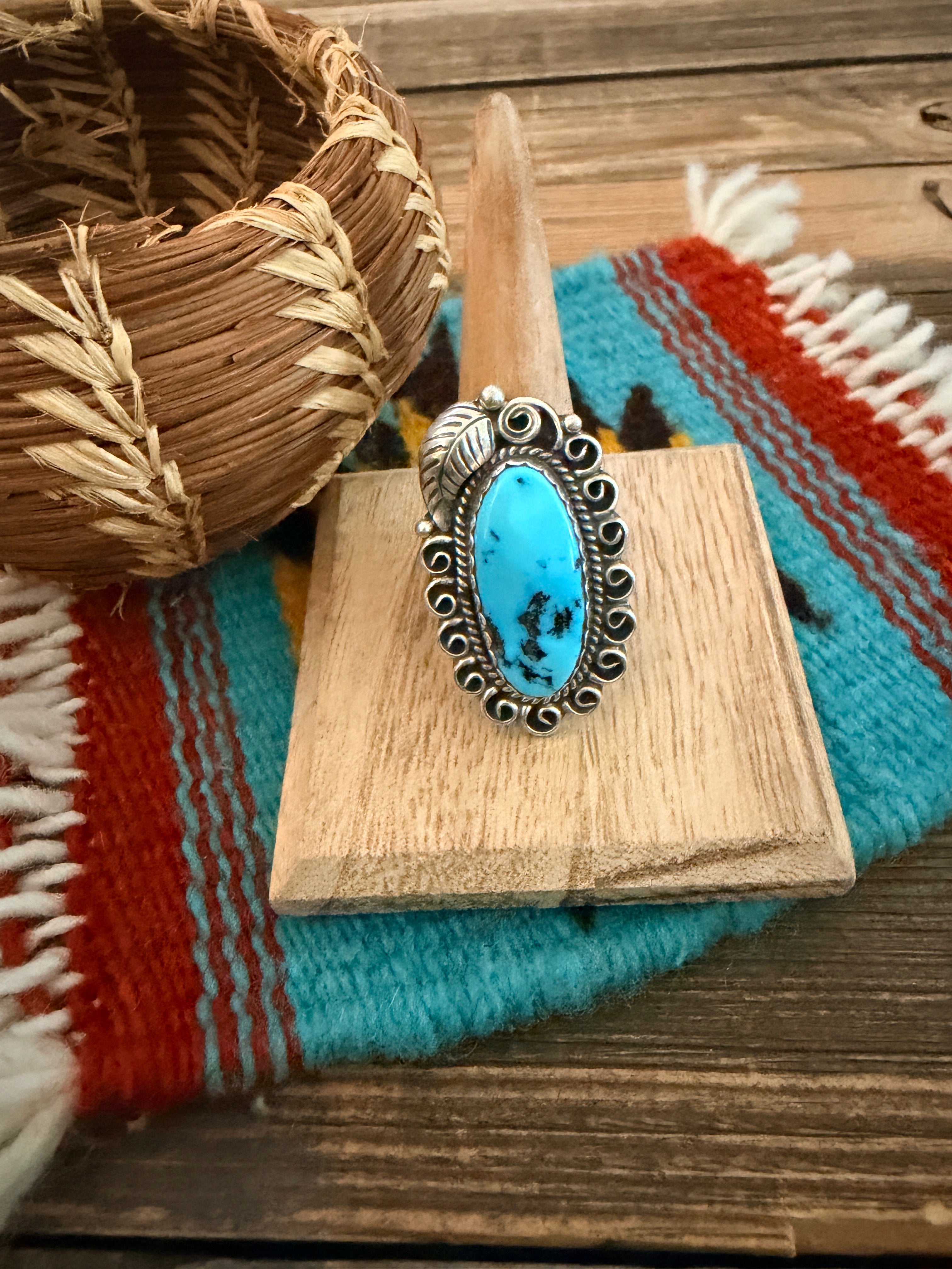 Old Pawn Handcrafted Turquoise & Sterling Silver Ring Size 10.75