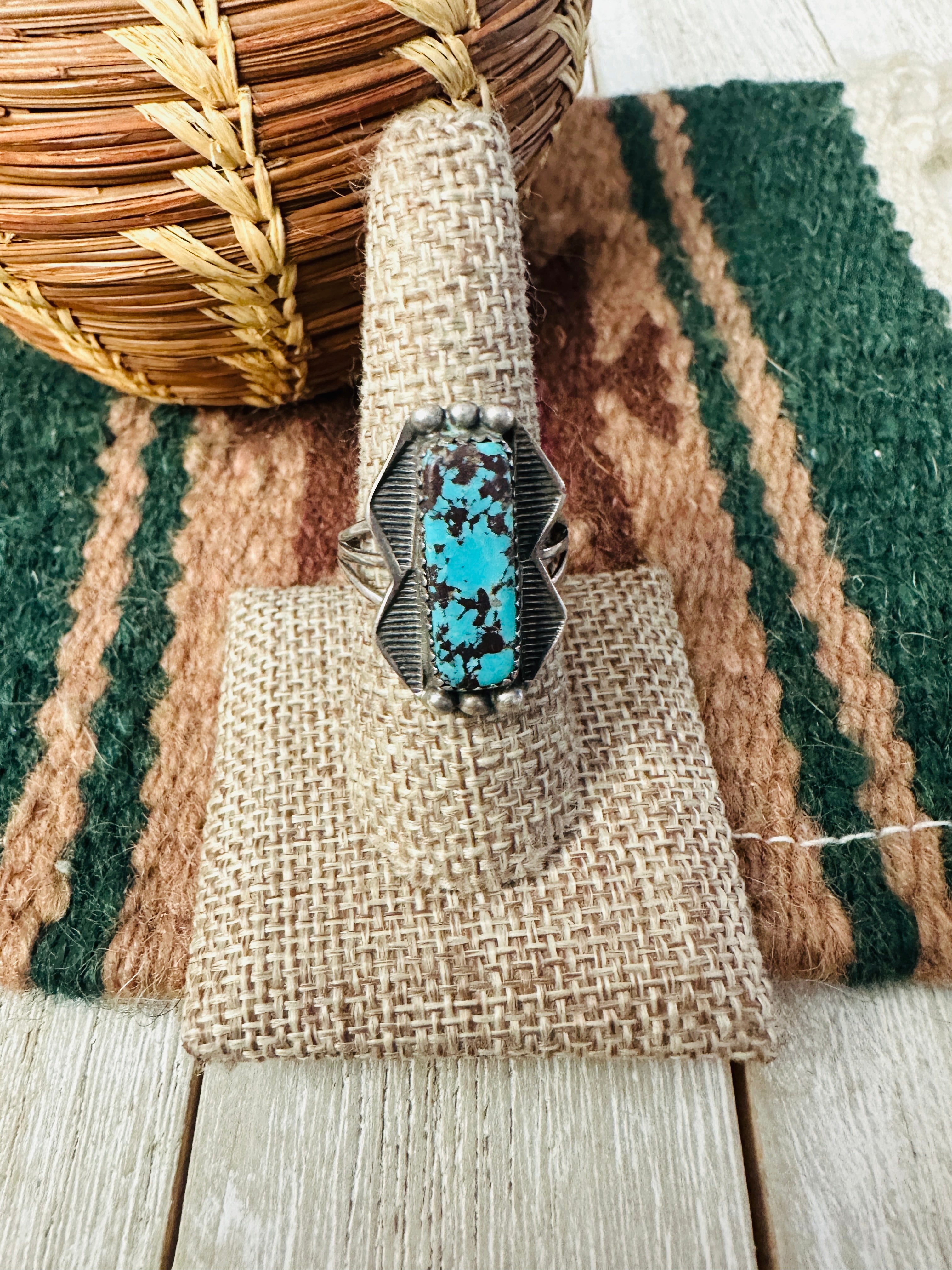 Old Pawn Handcrafted Turquoise & Sterling Silver Ring Size 9