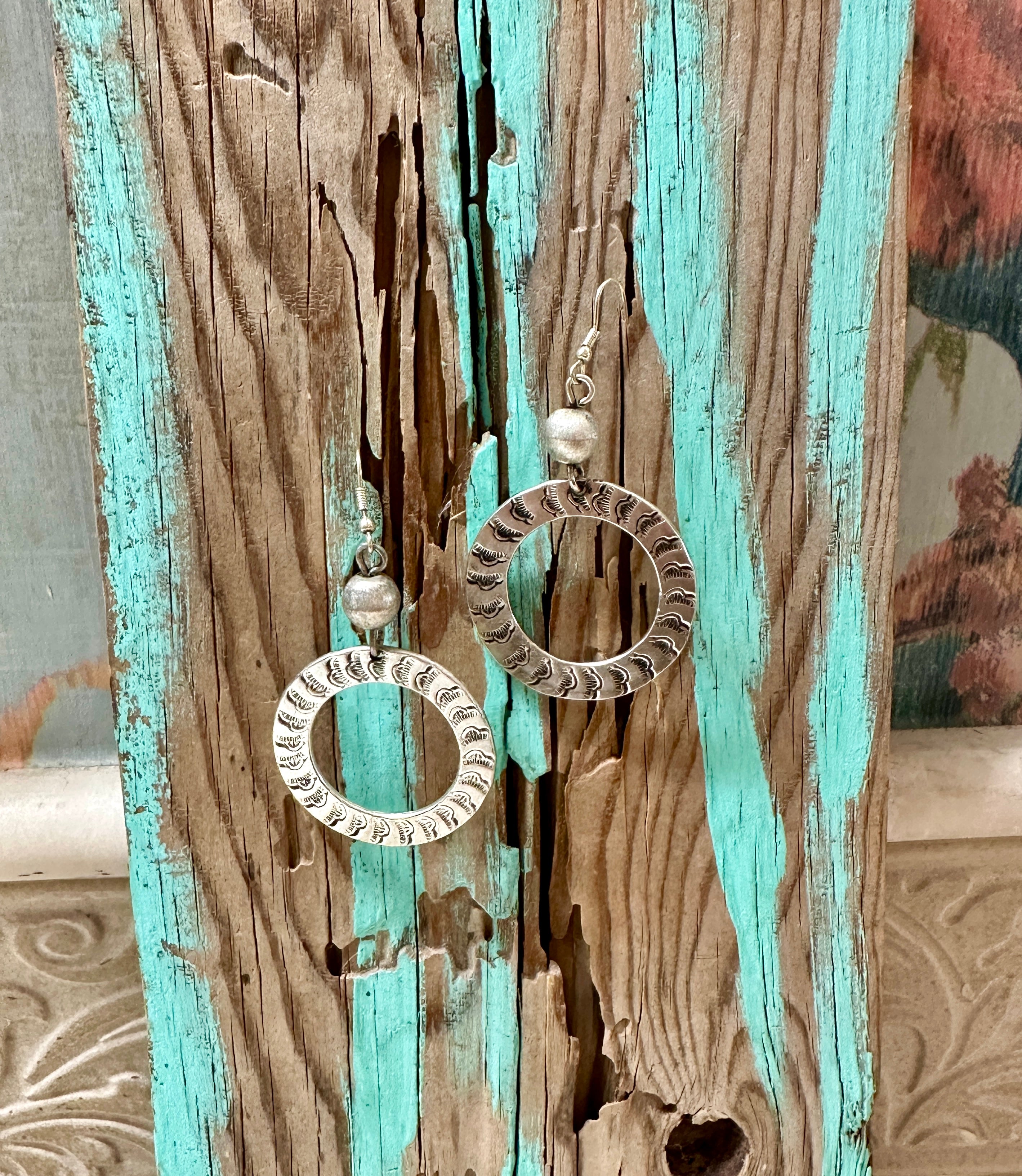 Vintage Silver Engraved Pan Rings Earrings