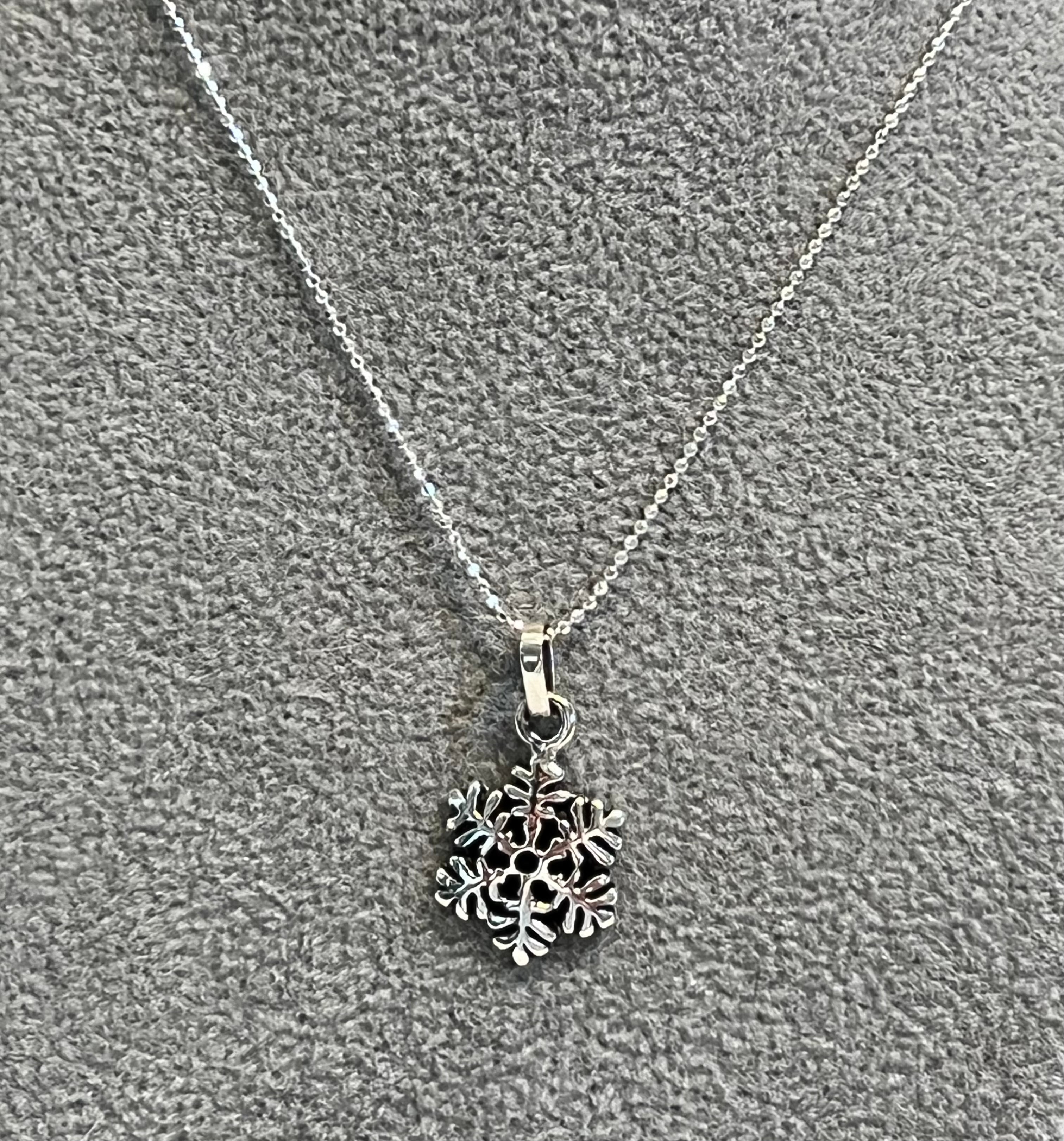 Medium Sterling Silver Snowflake Pendant