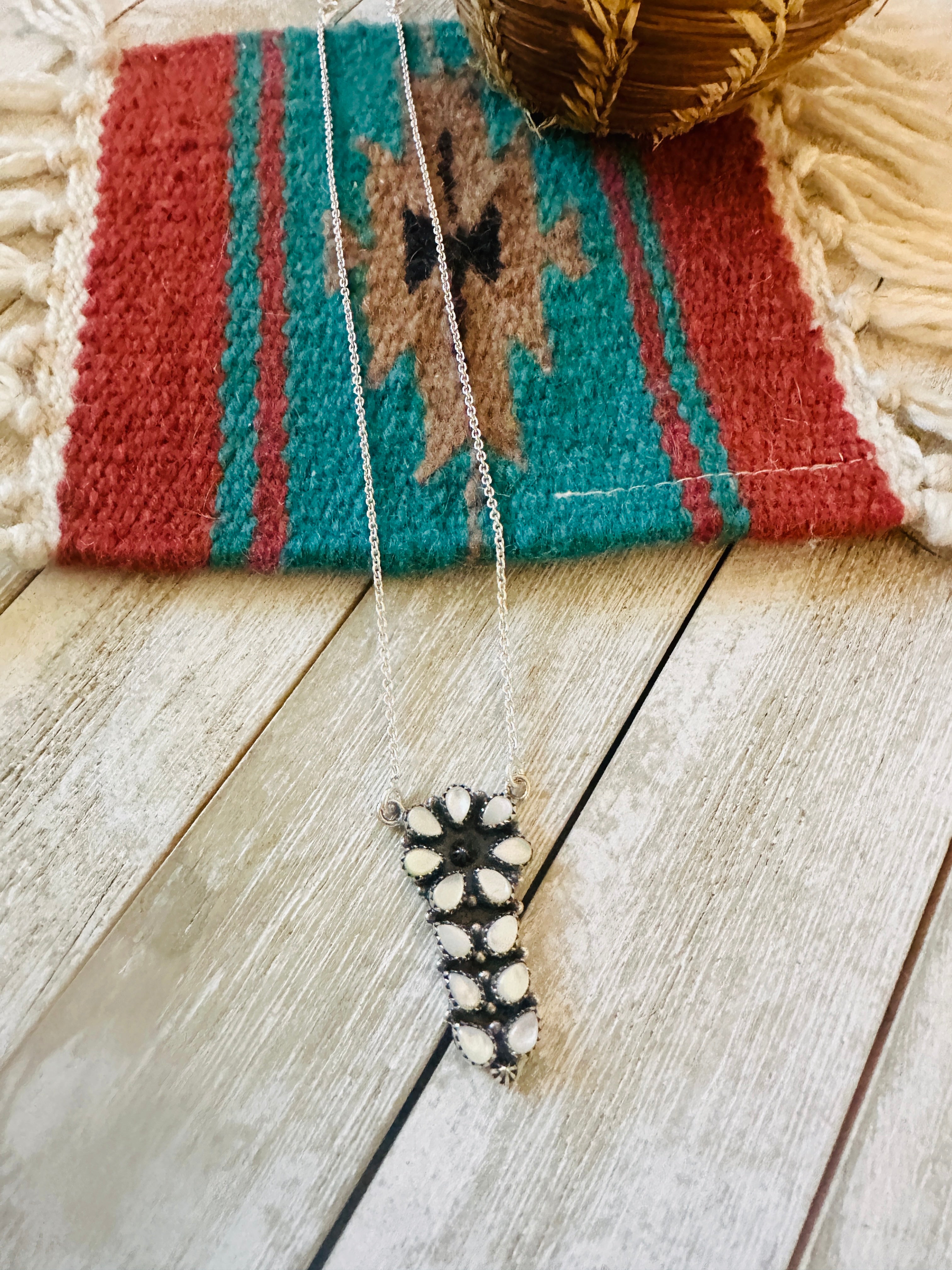 ** Christmas Collection ** Handmade Sterling Silver & Mother of Pearl Necklace Signed Nizhoni