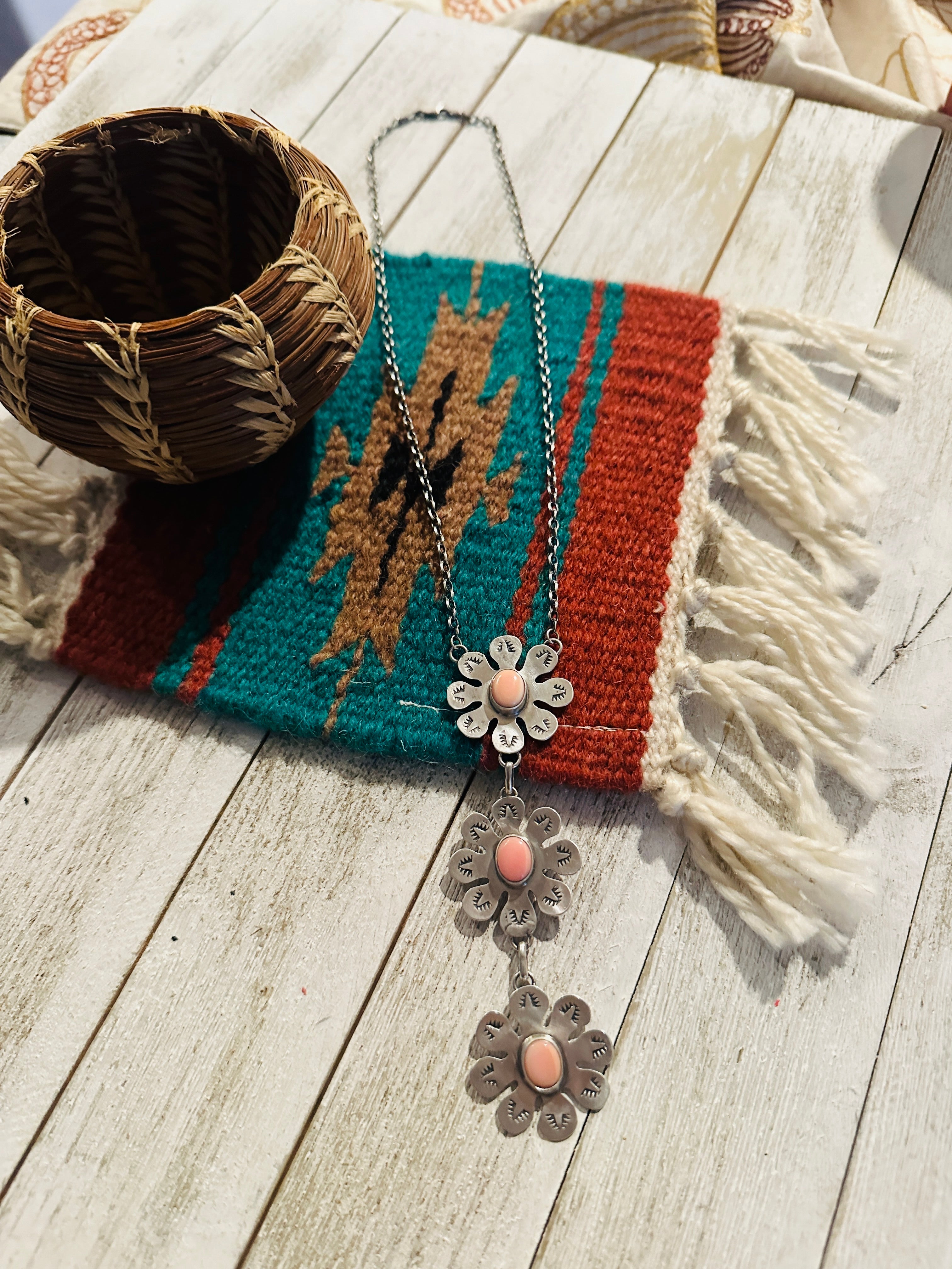 Handcrafted Sterling Silver & Queen Pink Conch Shell Flower Lariat Necklace