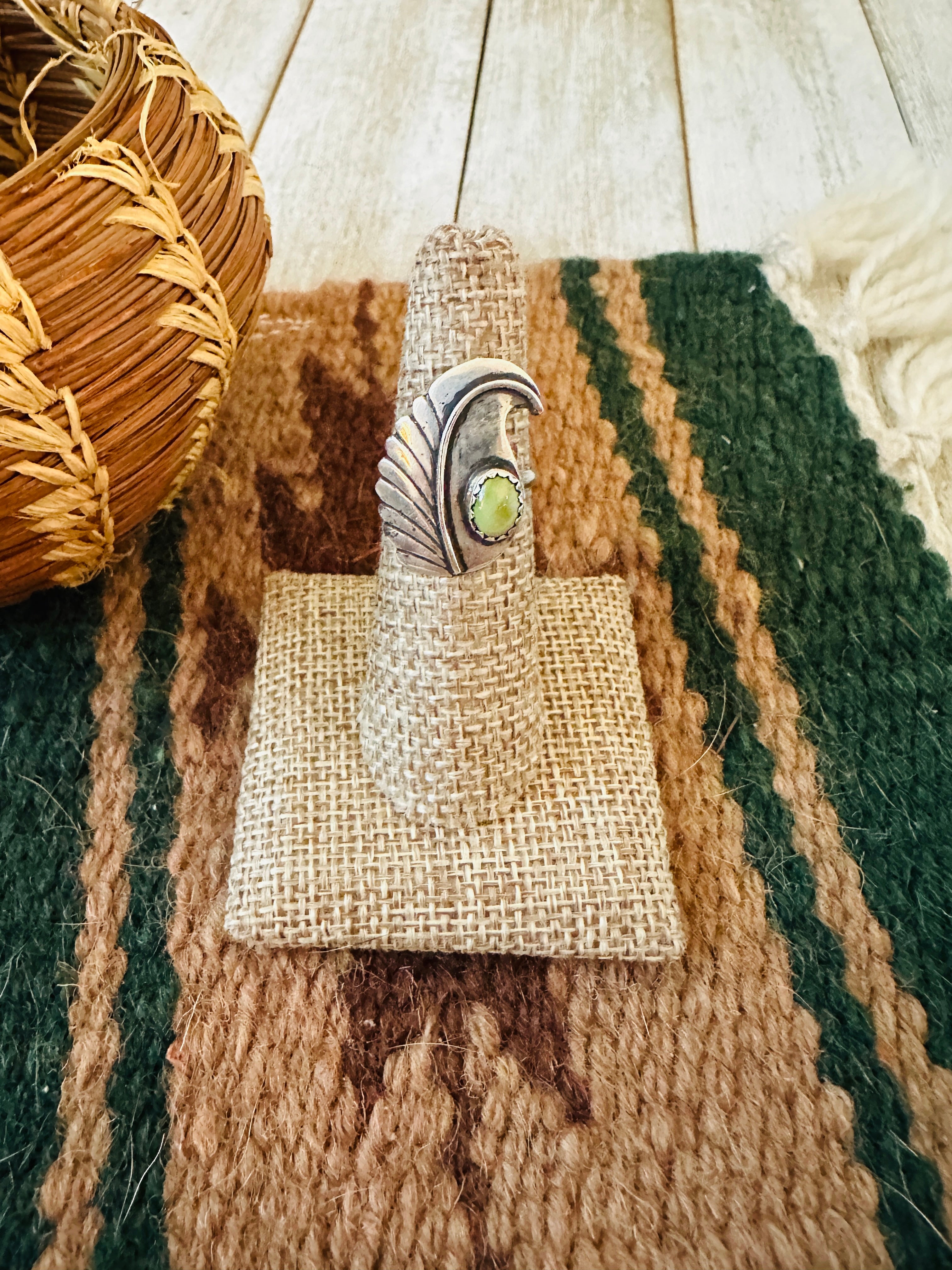 Handcrafted Old Pawn Sterling Silver & Turquoise Feather Ring Size 6.25