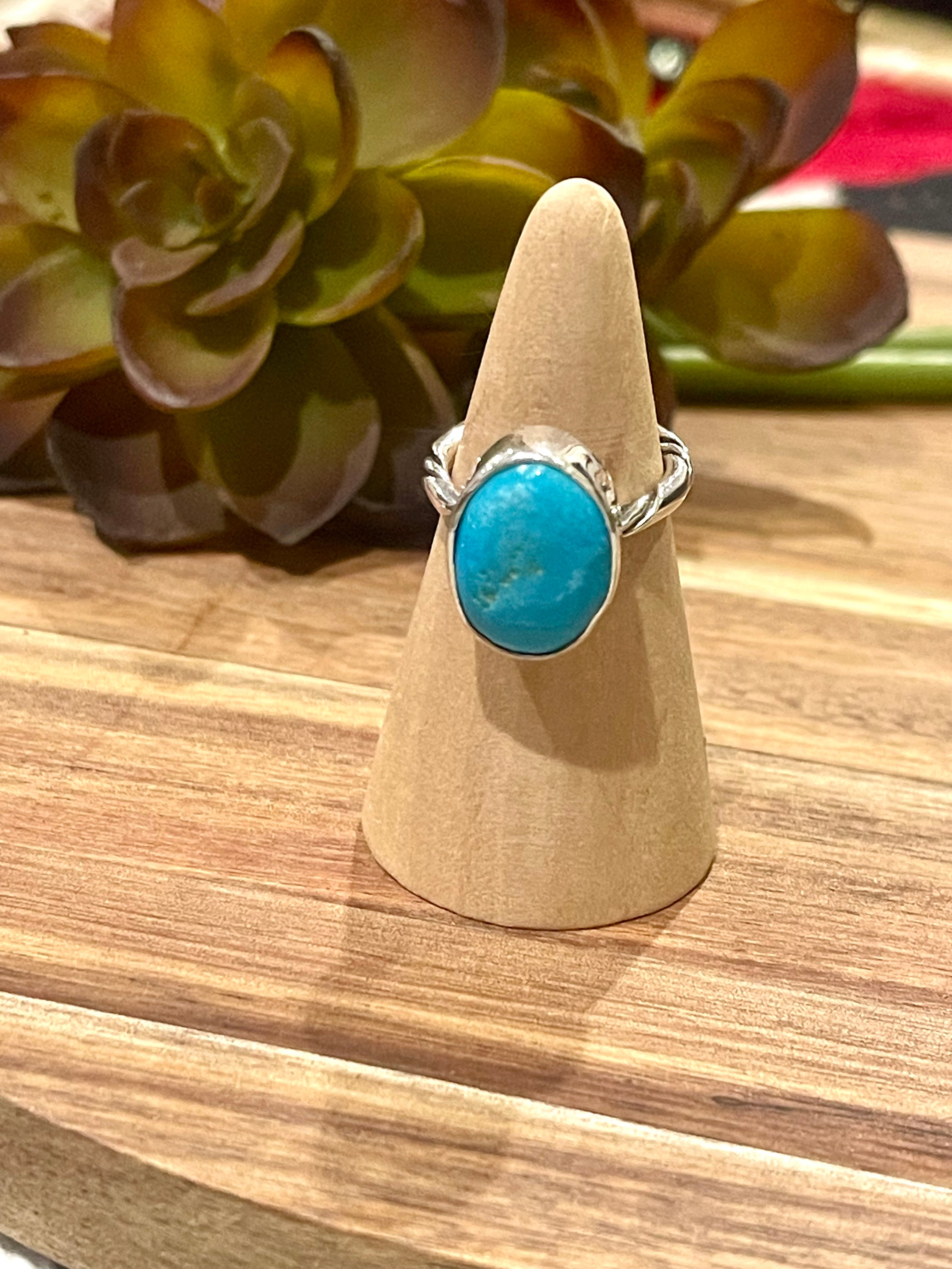 Navajo Turquoise & Sterling Silver Ring Size 5.75