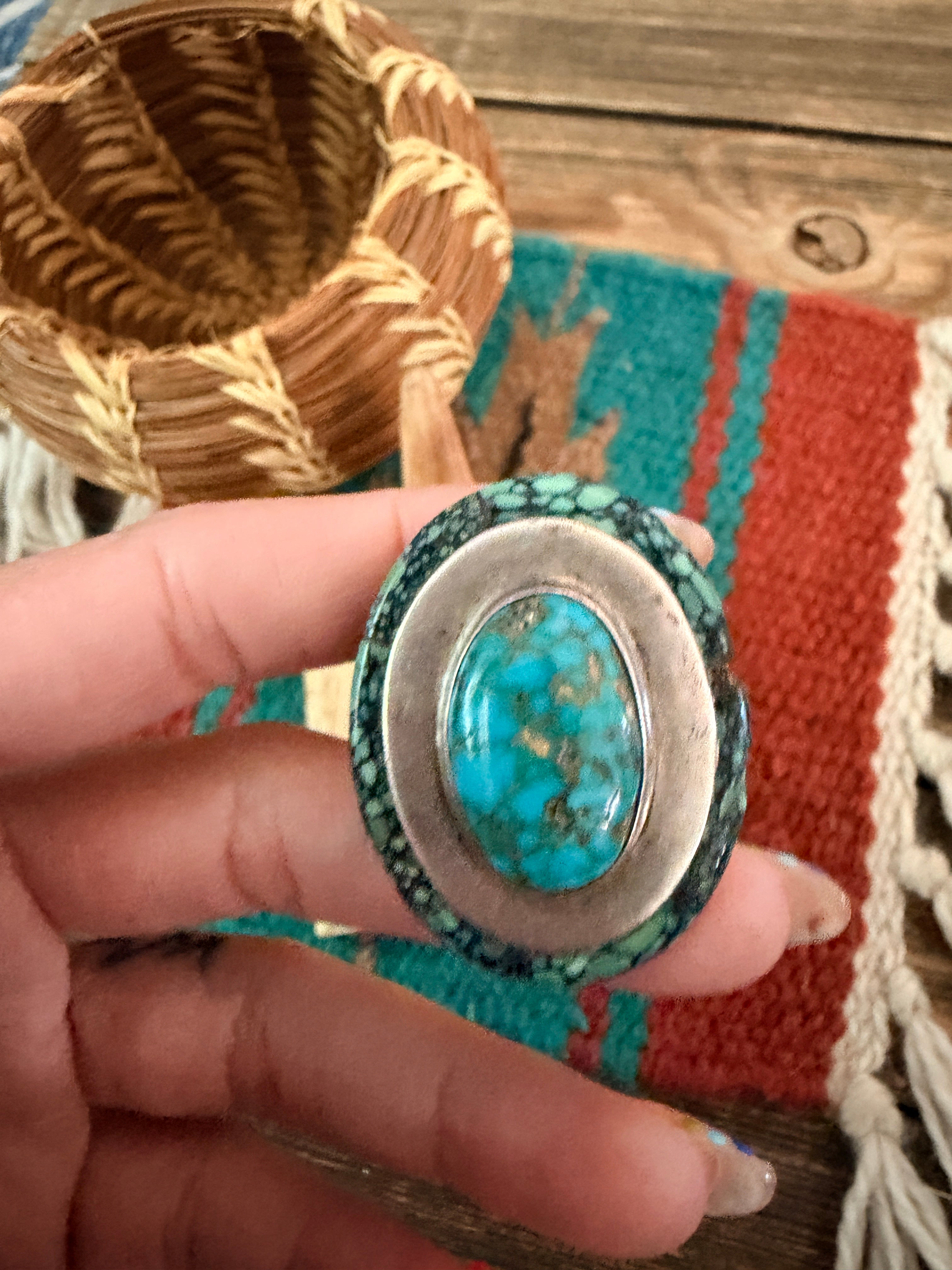 Old Pawn Handcrafted Turquoise & Sterling Silver Ring Size 5.25