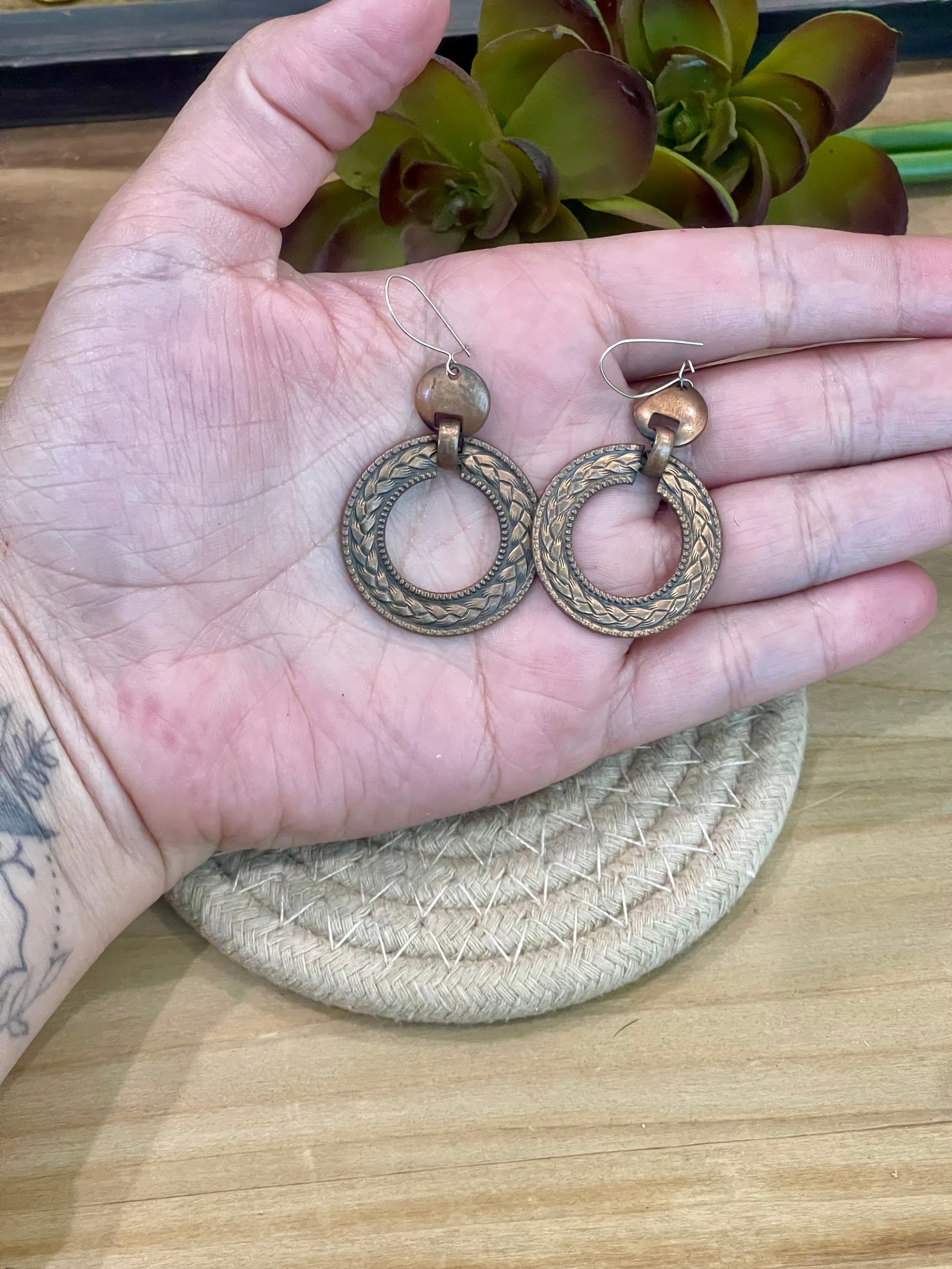 Vintage Handmade Copper Circle Dangle Earrings