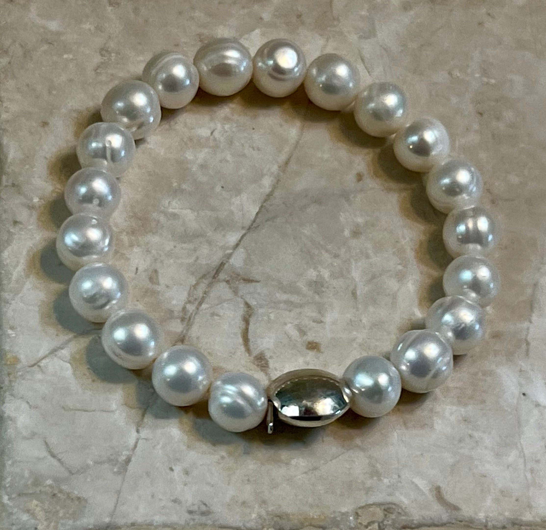 White Pearl Stretch Bracelet with Sterling Silver Disc