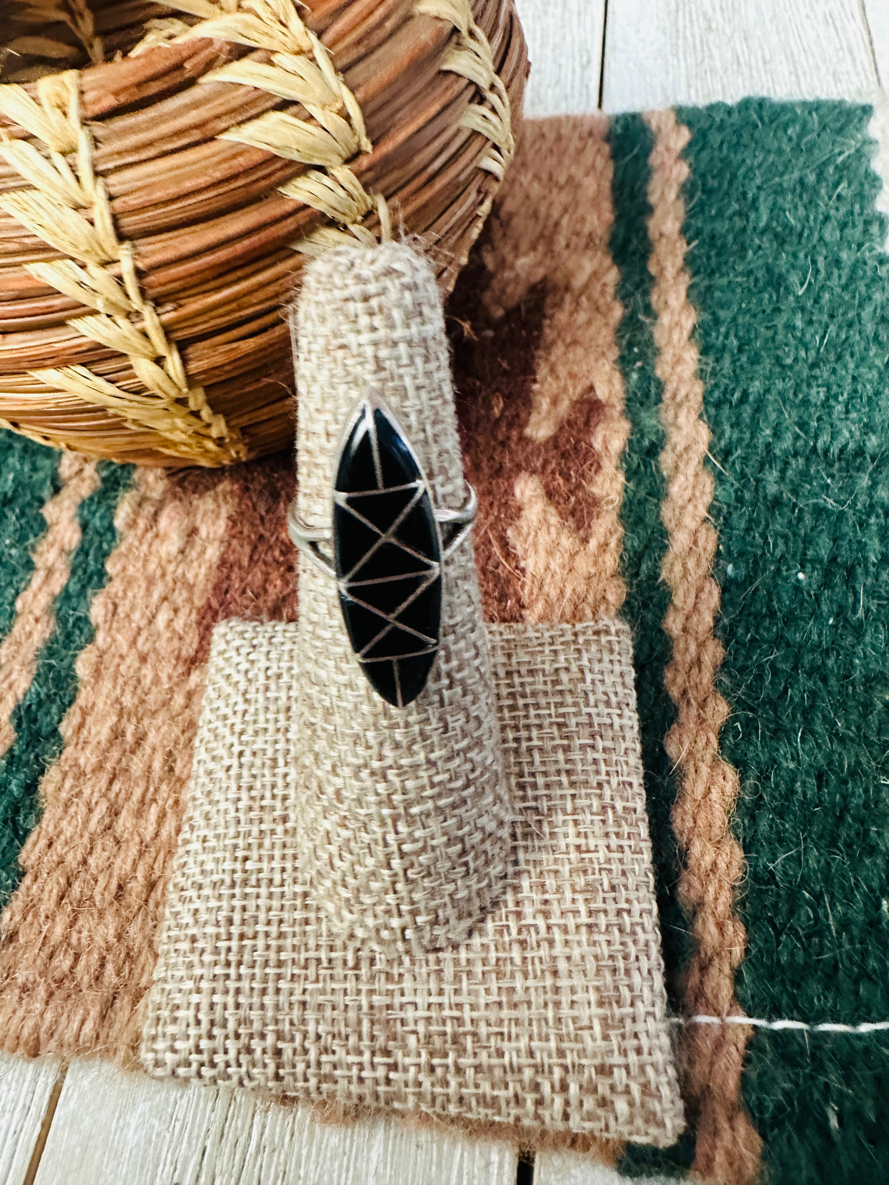 Old Pawn Handcrafted Onyx & Sterling Silver Inlay Ring Size 5