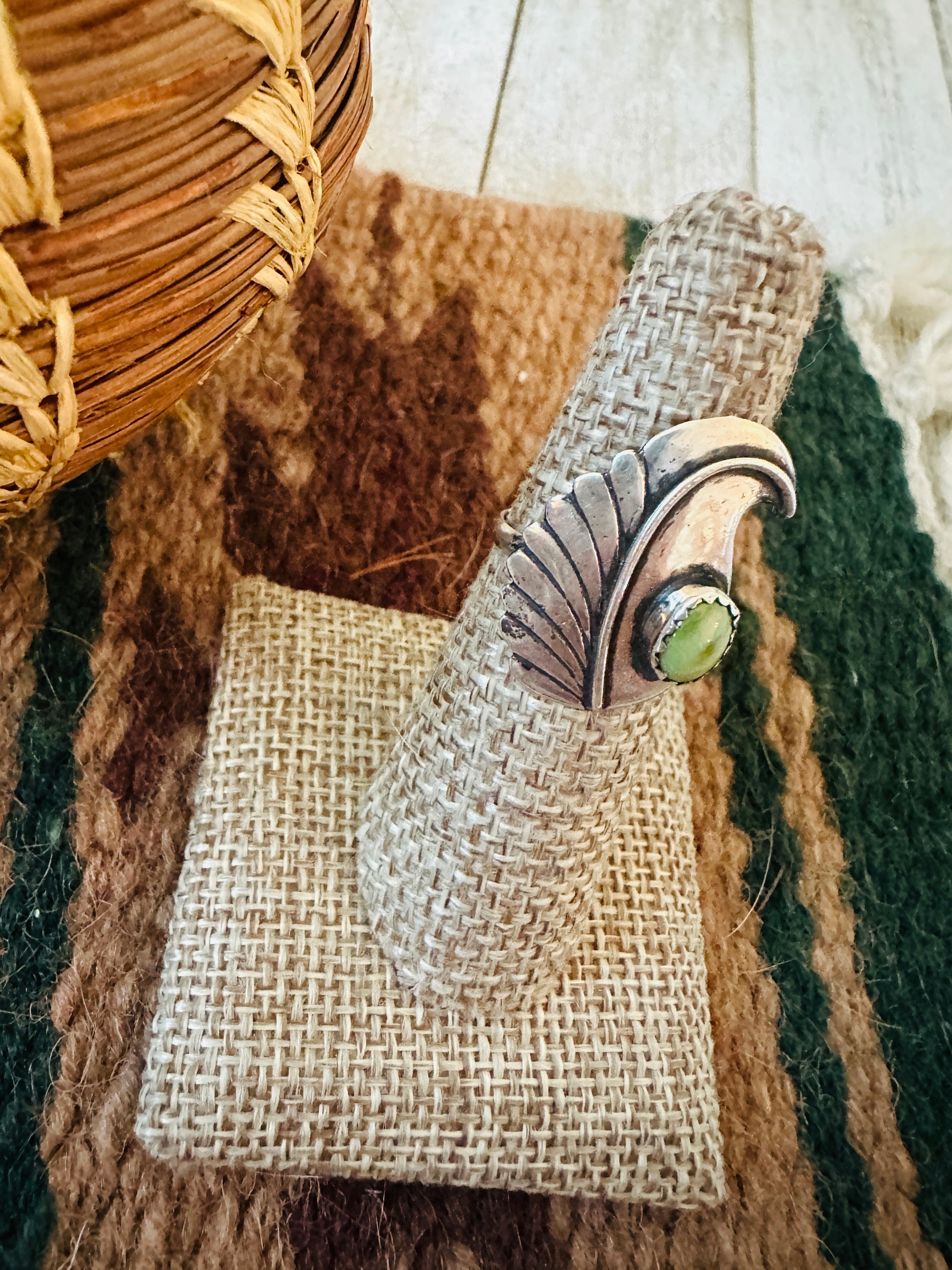 Handcrafted Old Pawn Sterling Silver & Turquoise Feather Ring Size 6.25