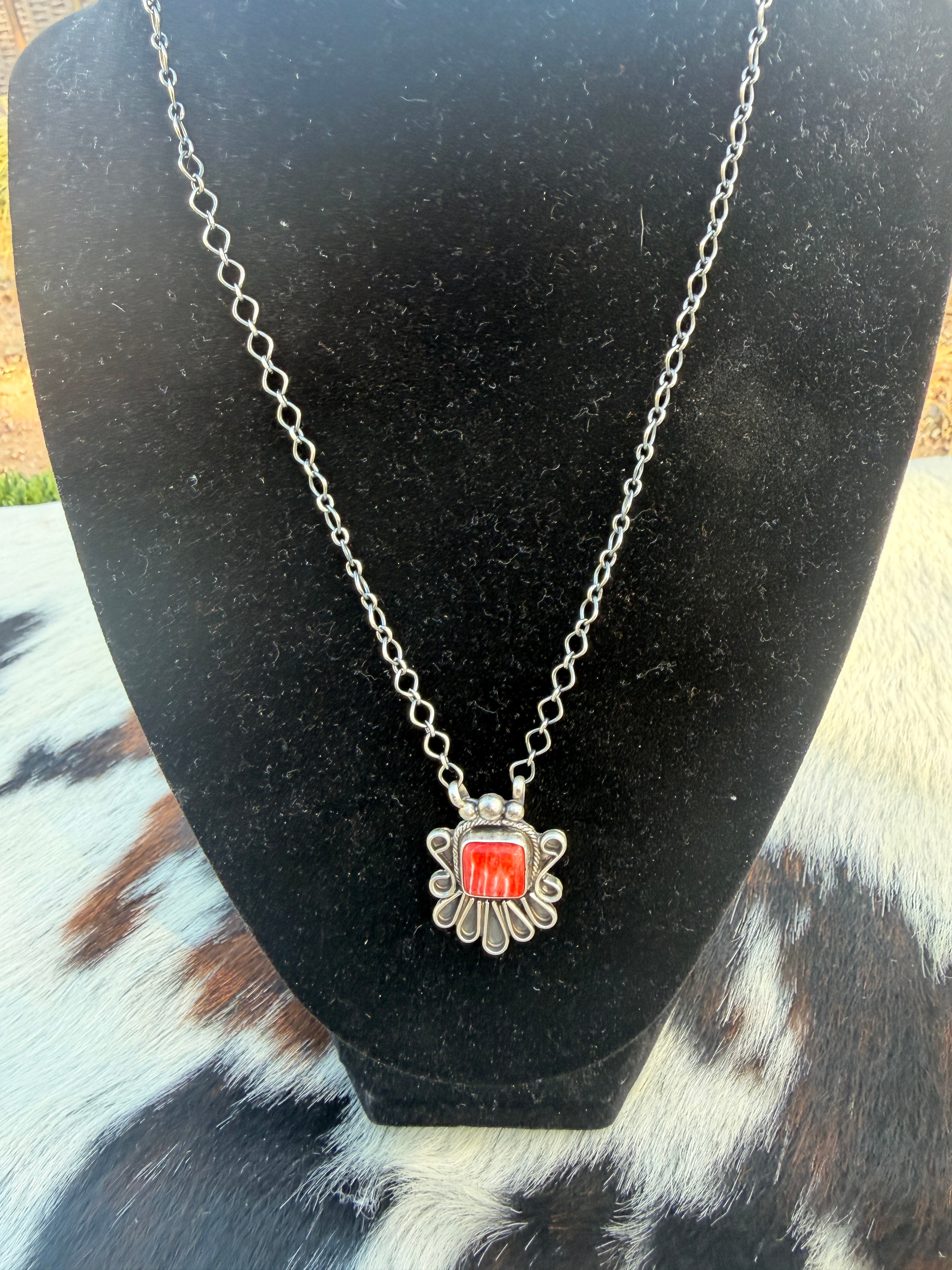 Handcrafted Spiny Oyster & Sterling Silver Necklace