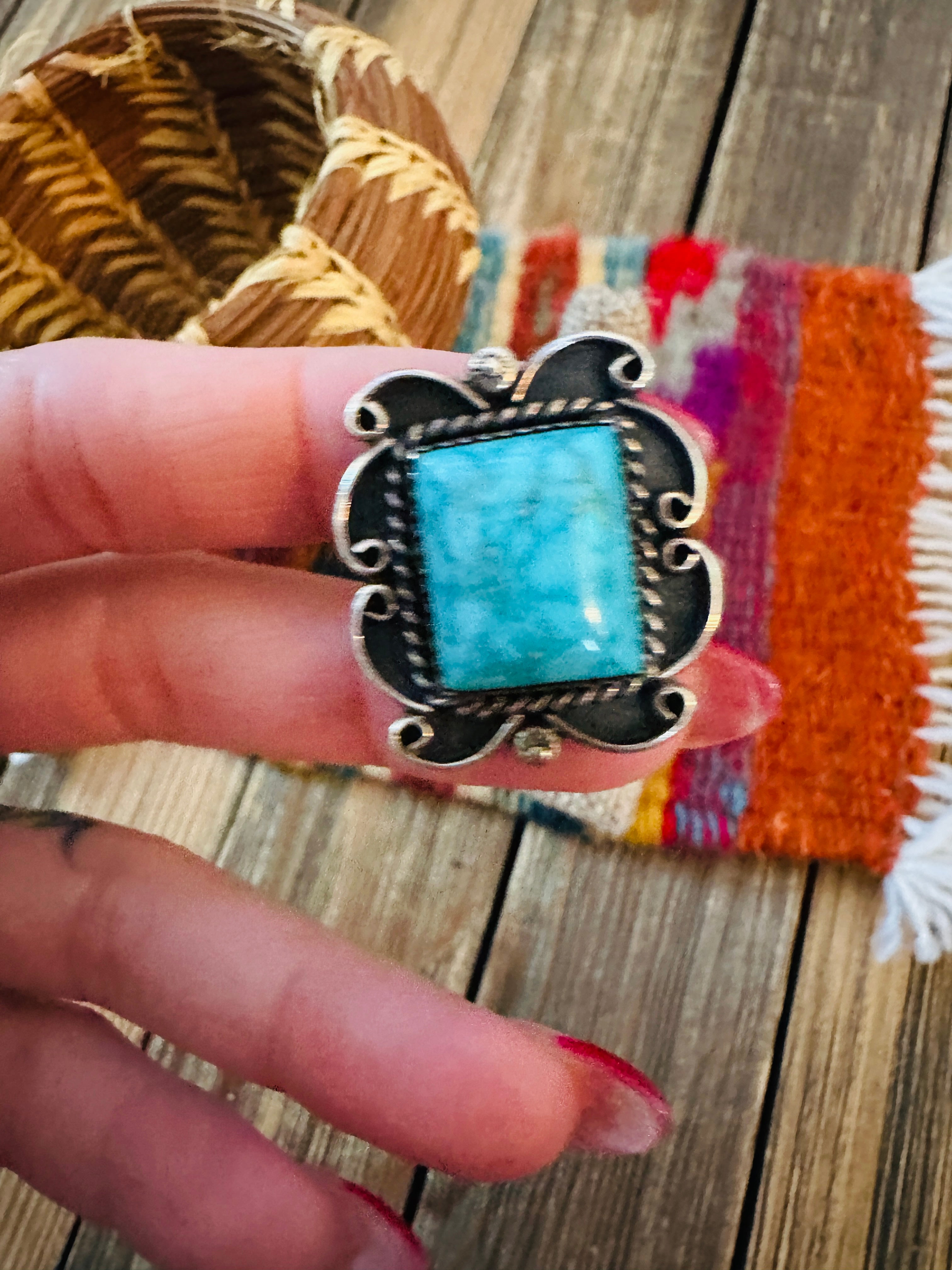 Old Pawn Handcrafted Turquoise & Sterling Silver Ring Size 7