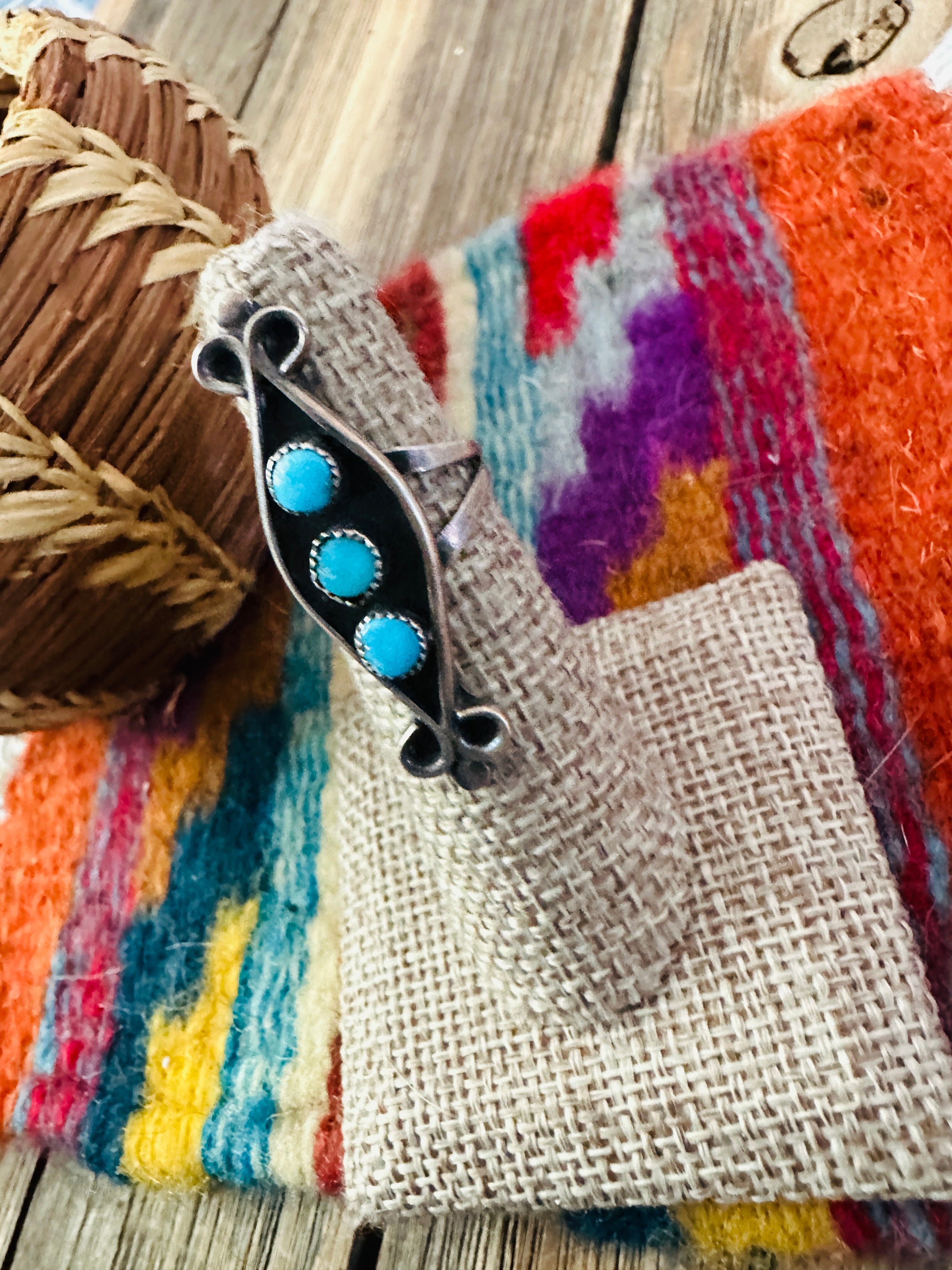 Old Pawn Handcrafted Turquoise & Sterling Silver Shadowbox Ring Size 4.5