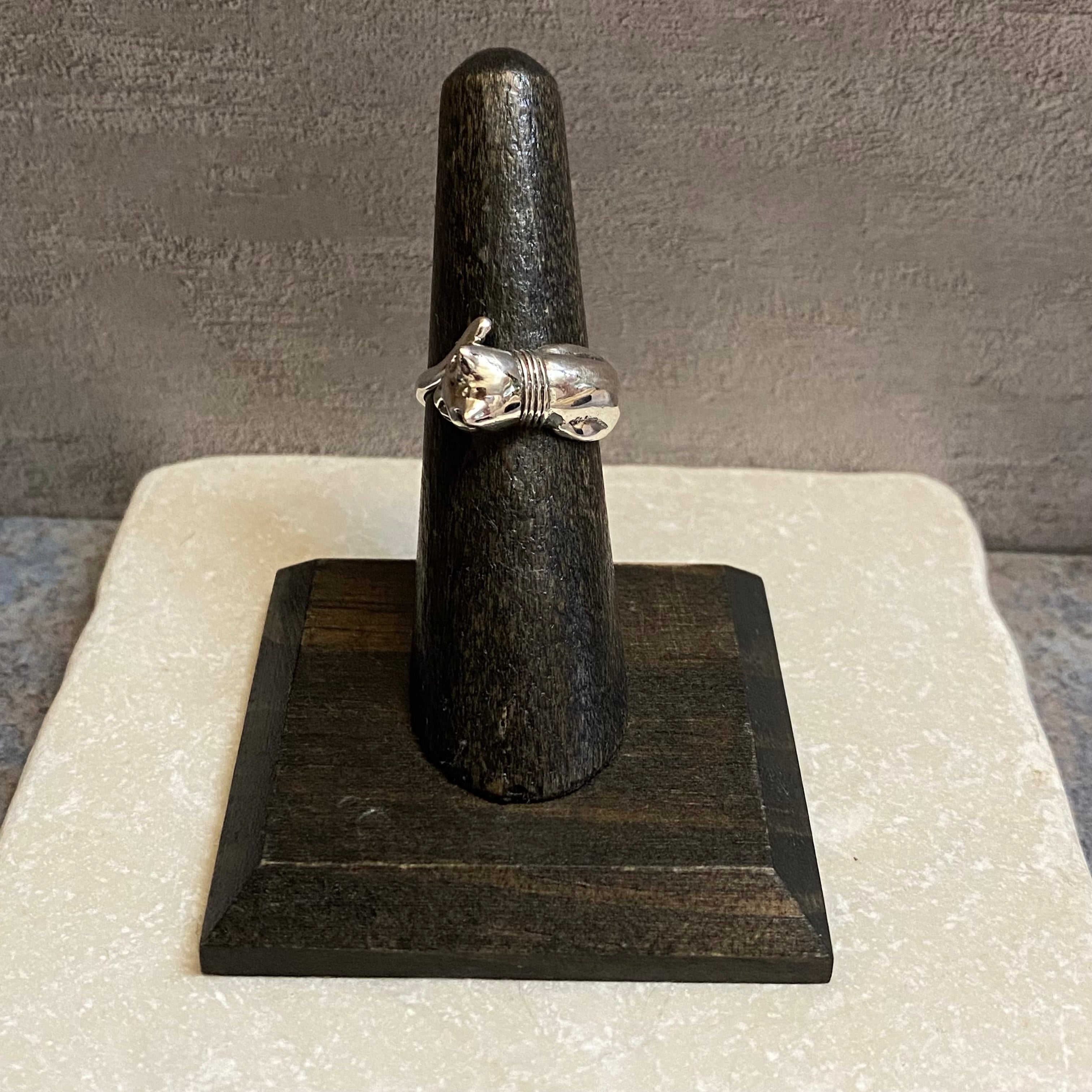 Sterling Silver Intricate Cat Ring