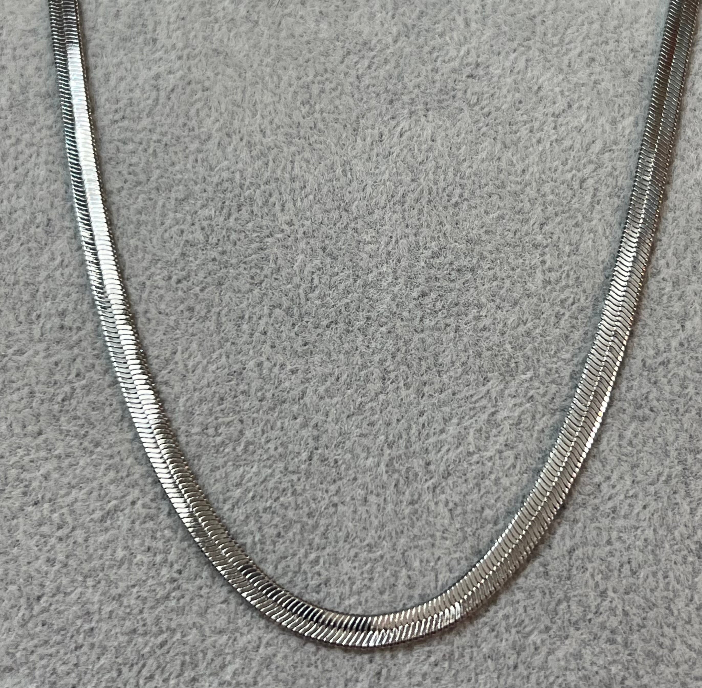 Herringbone Chain Necklace 20”