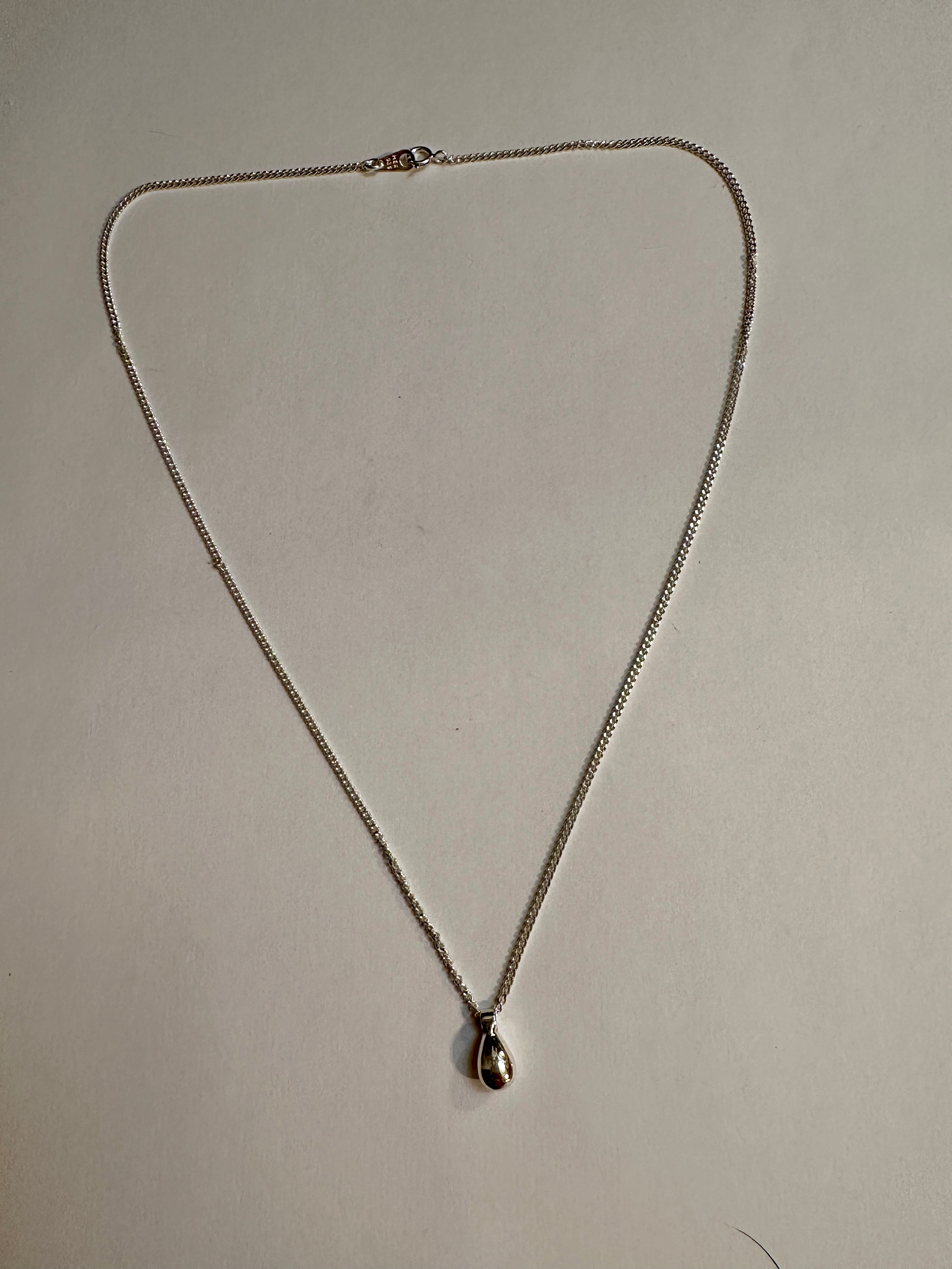18" Mini Teardrop Necklace