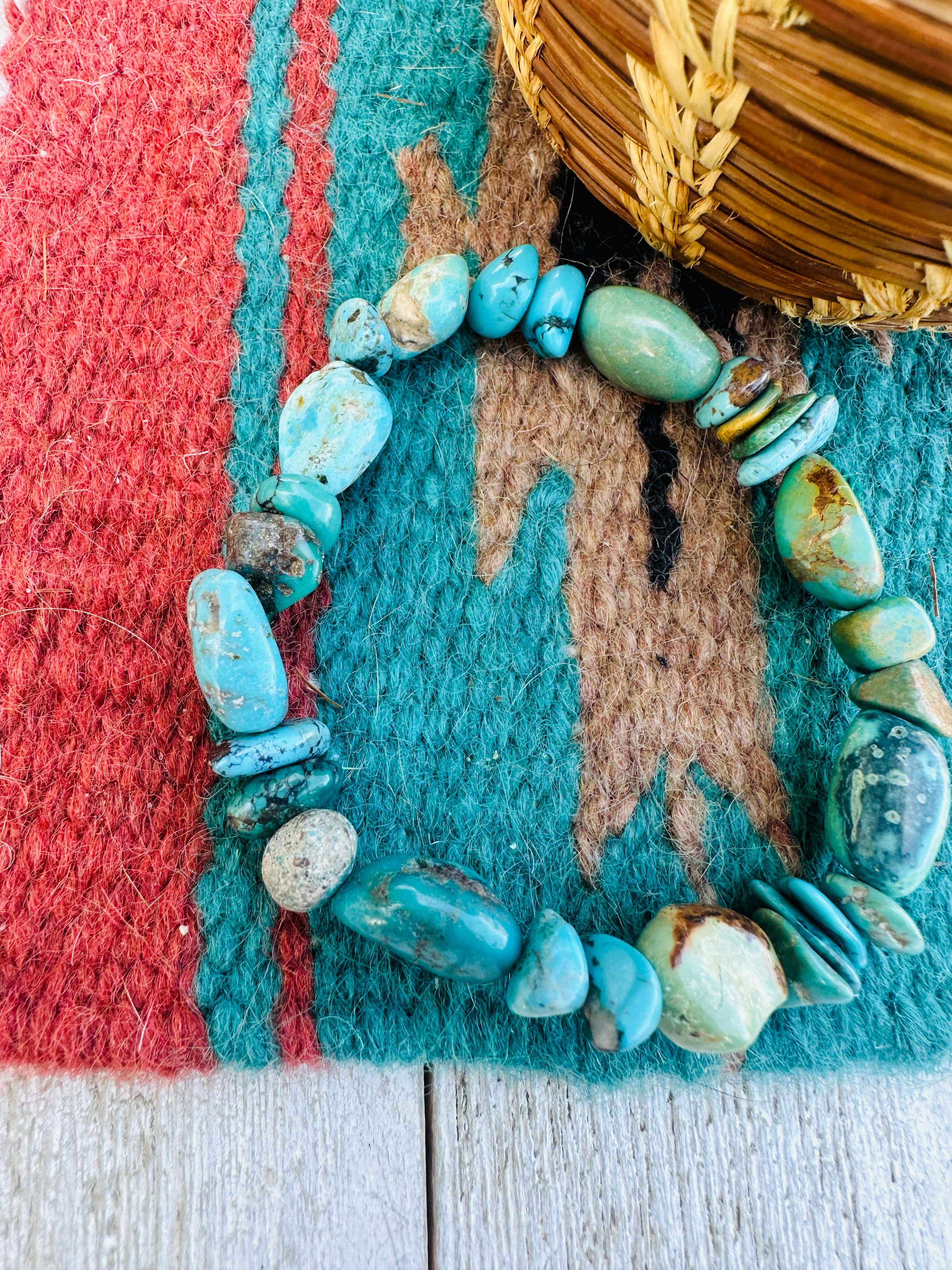 Handmade Kingman Turquoise Beaded Stretch Bracelet