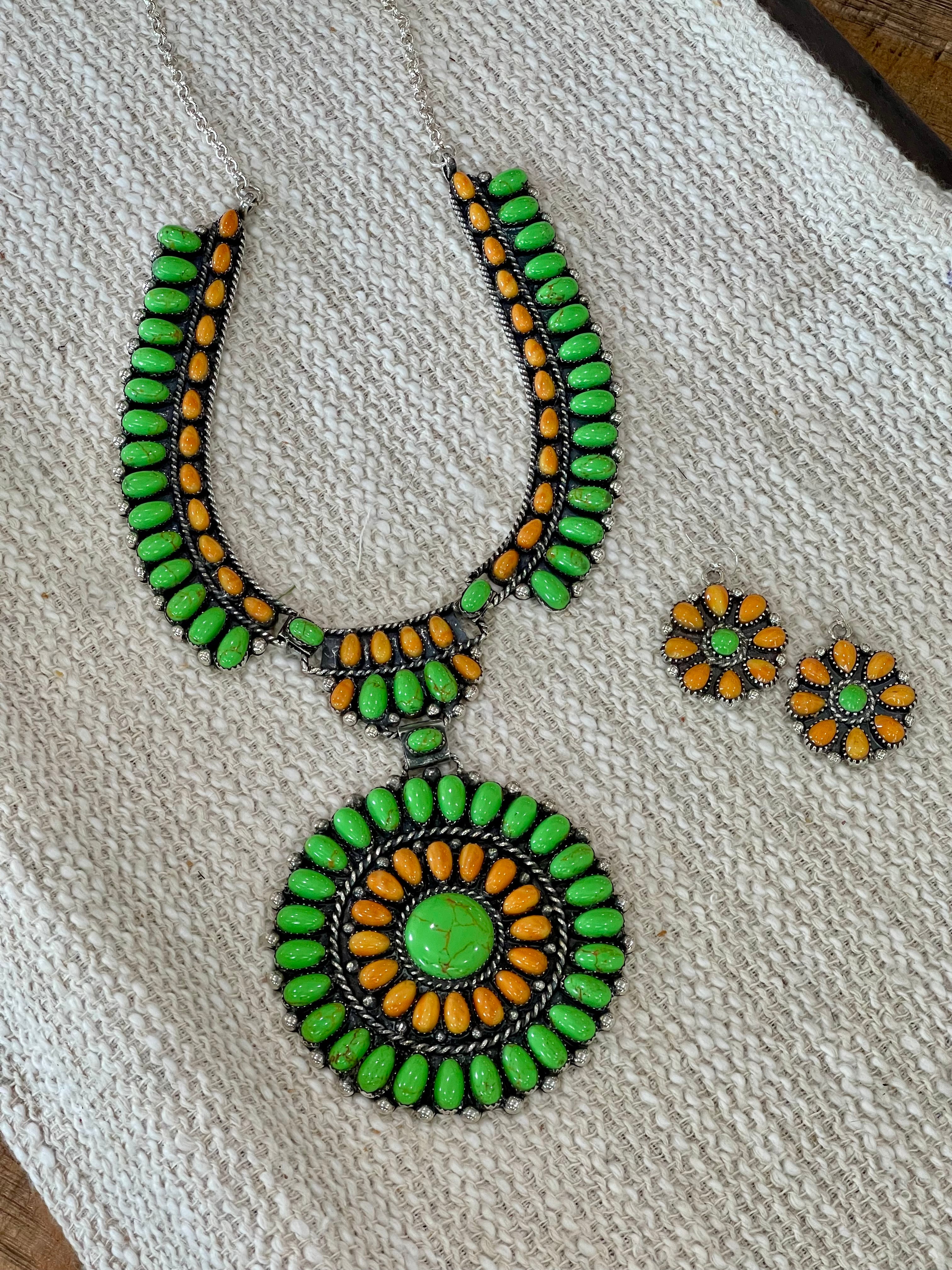 Beautiful Sterling Silver, Dyed Kingman Turquoise & Orange Spiny Cluster Necklace And Earring Set