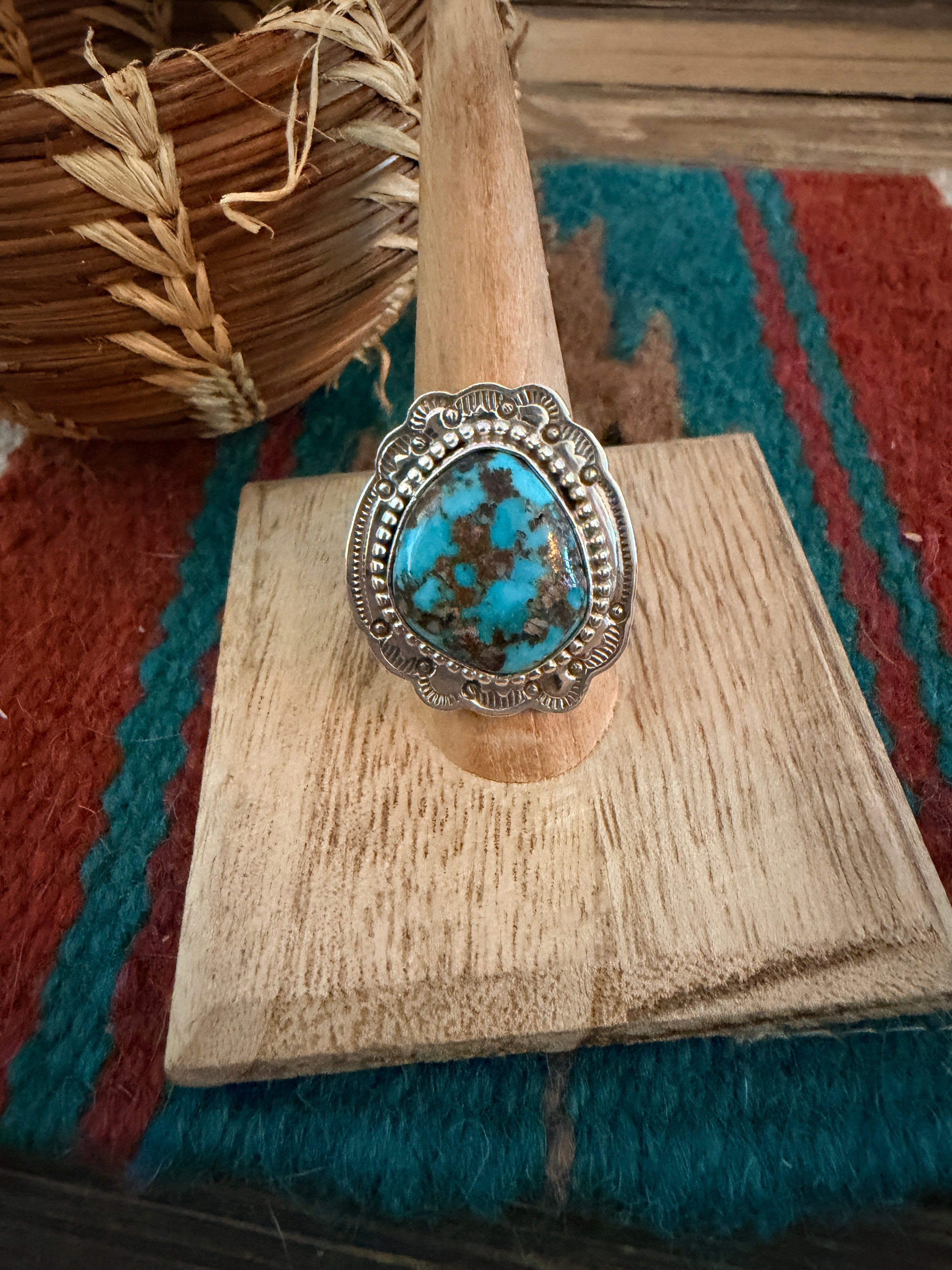 Old Pawn Handcrafted Turquoise & Sterling Silver Ring Size 8.5