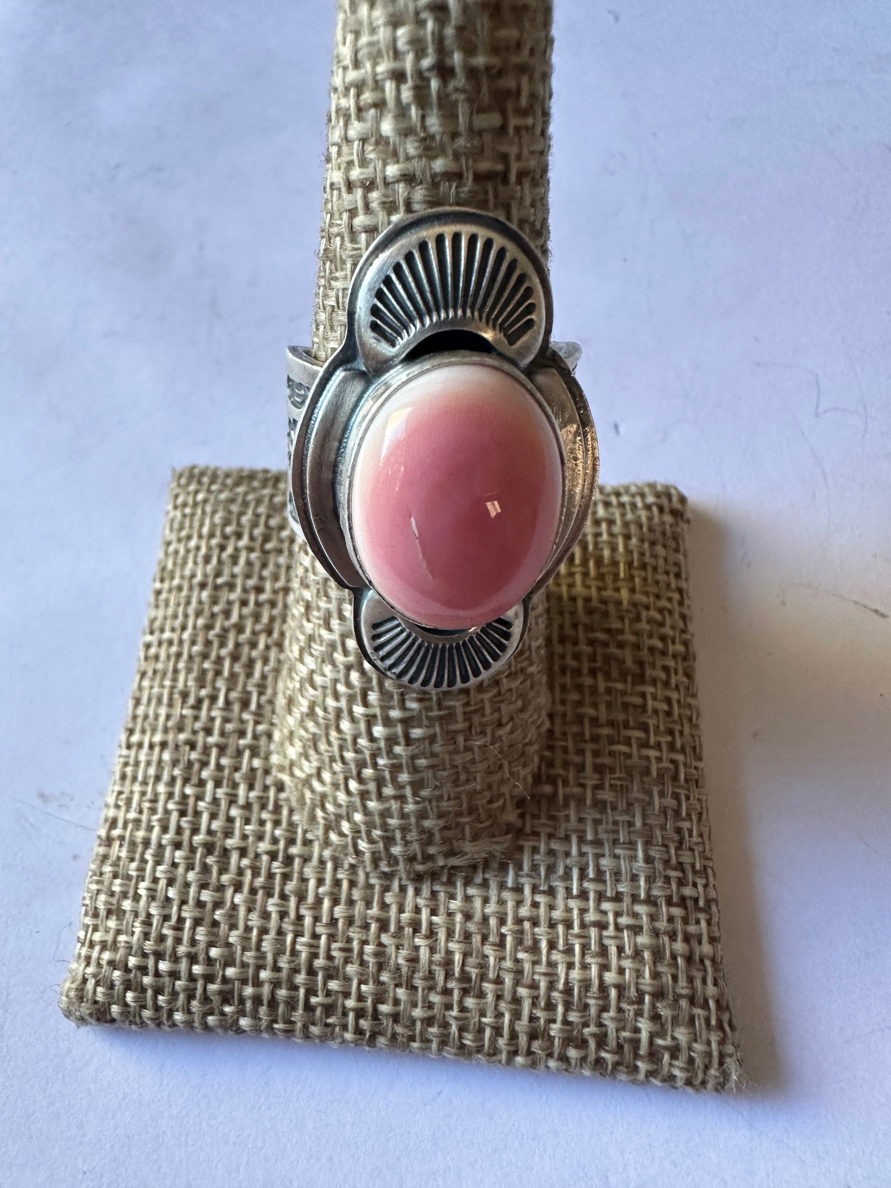 Gorgeous Handcrafted Pink Conch And Sterling Silver Ring Size 7.5 Signed