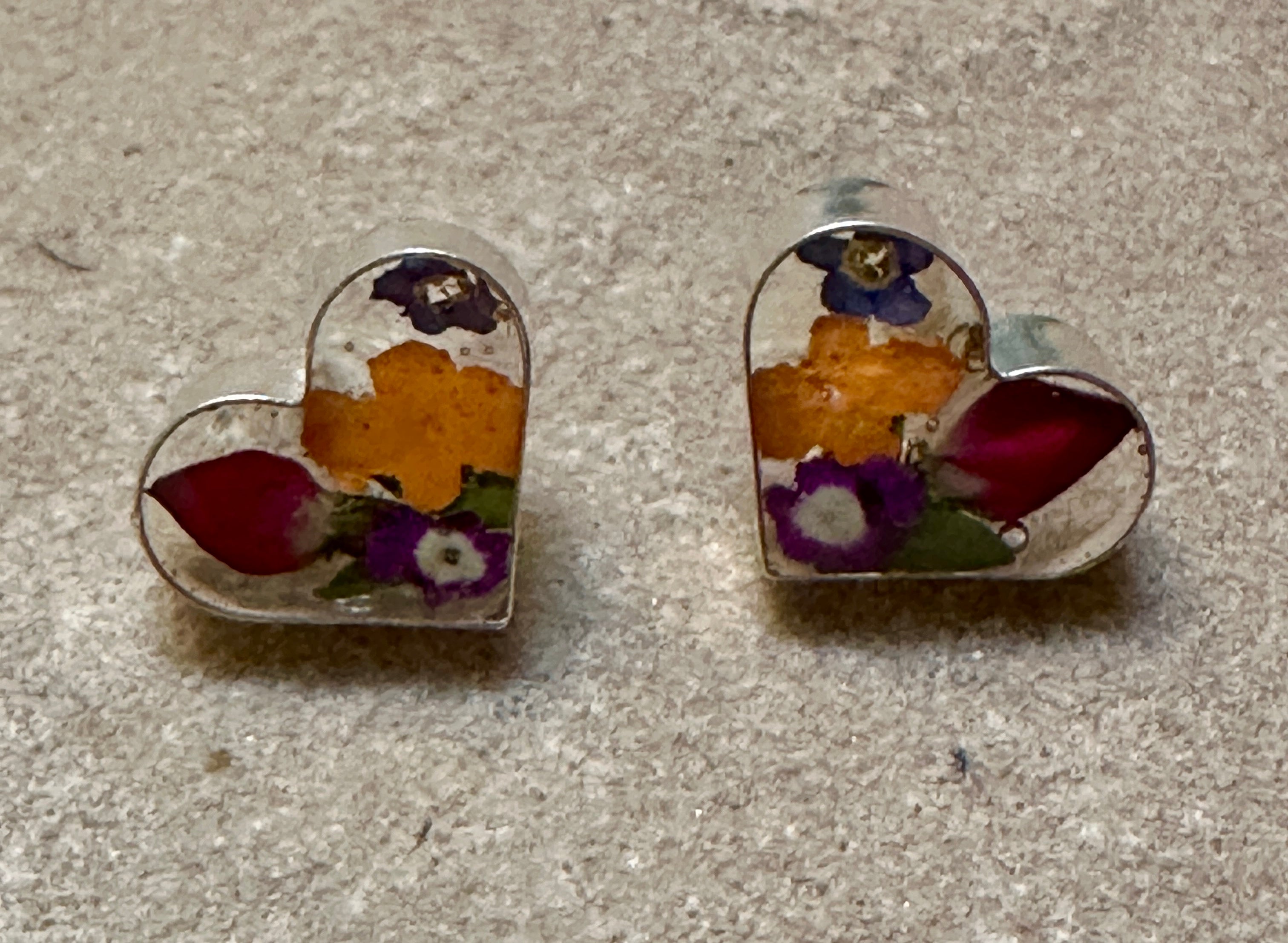 Primavera Rosebud Sterling Silver Earrings Heart on Post