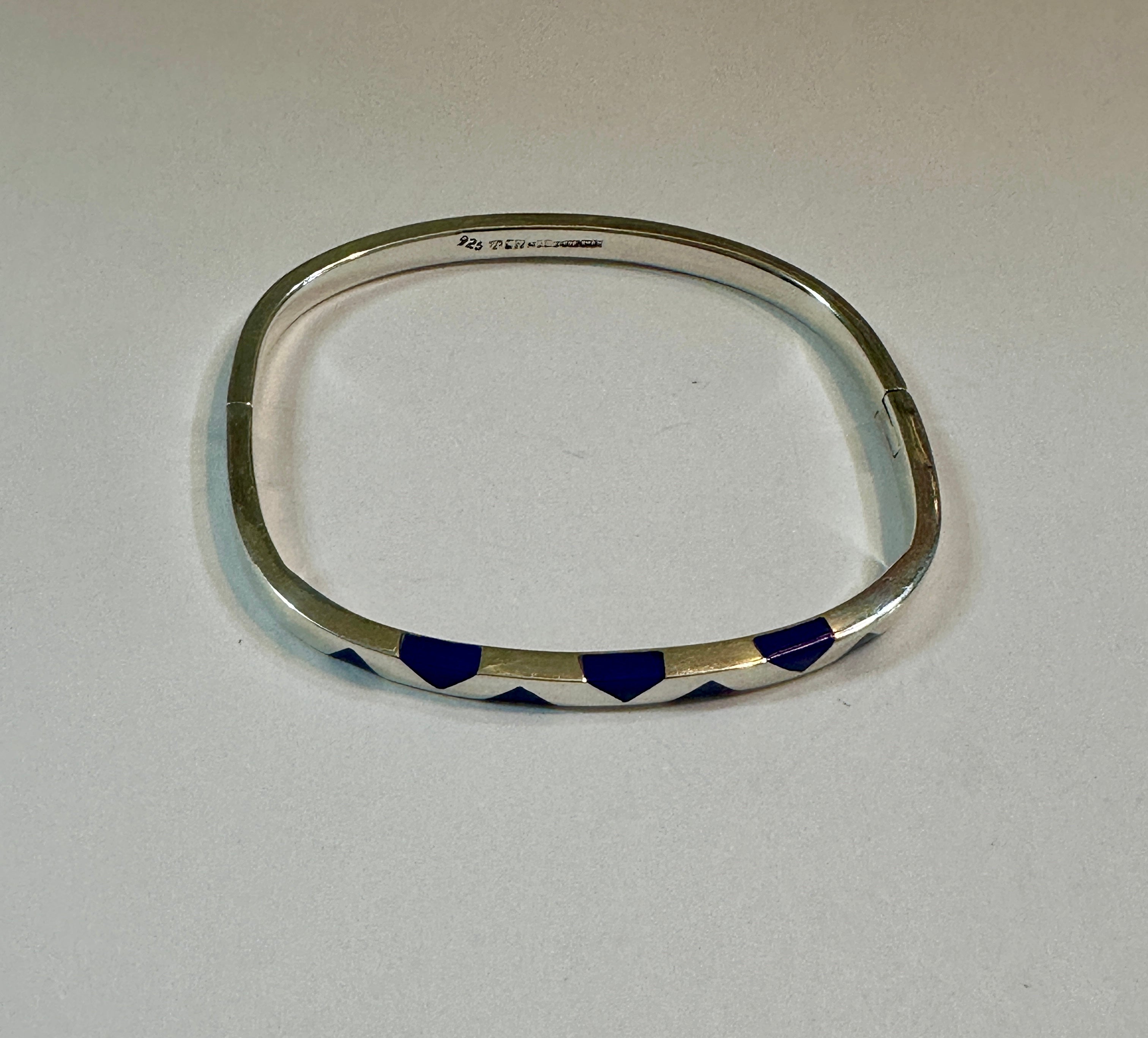 Hinged Bangle W/ Lapis Triangles
