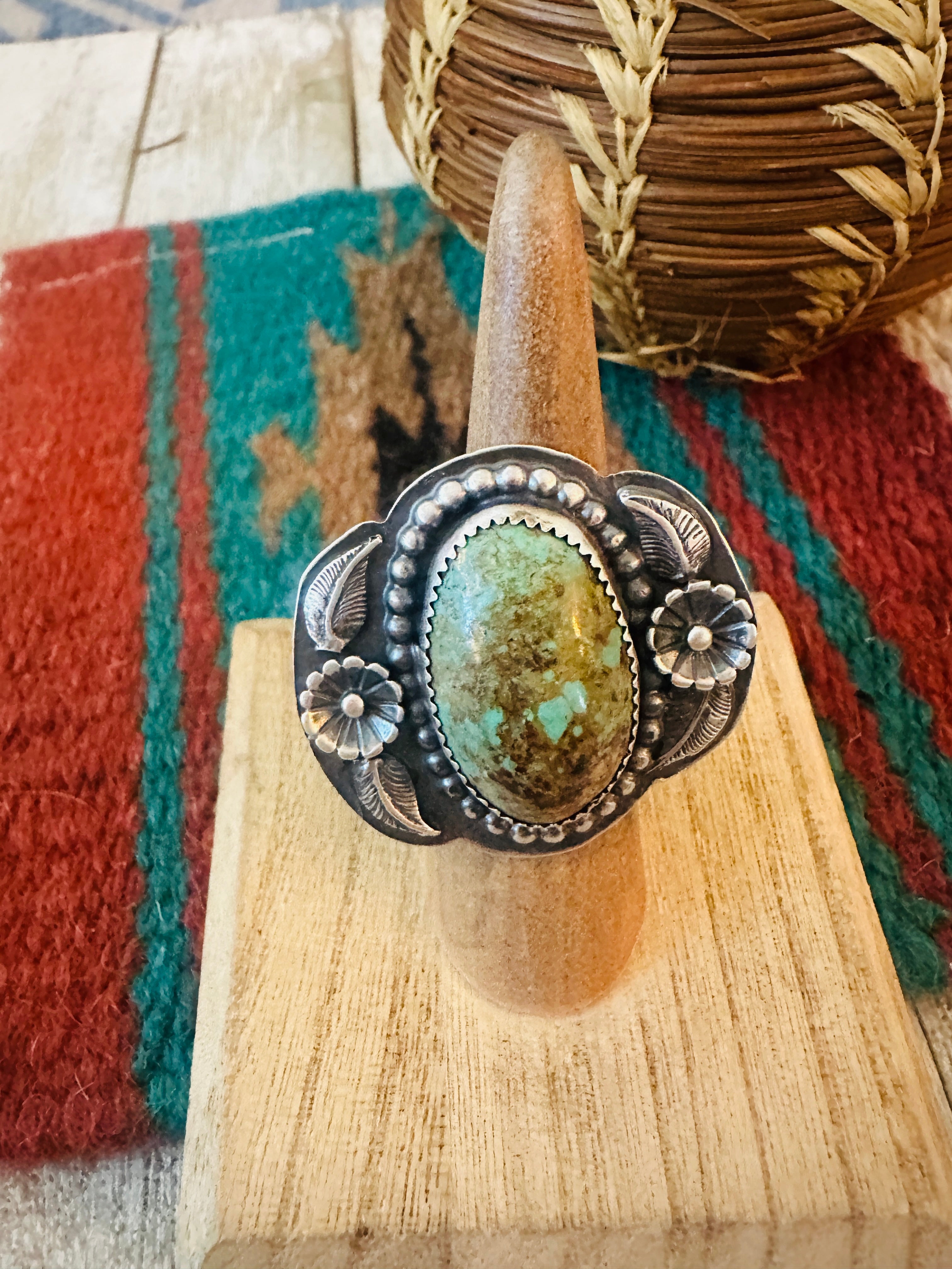 Old Pawn Navajo Sterling Silver & Turquoise Ring Size 6