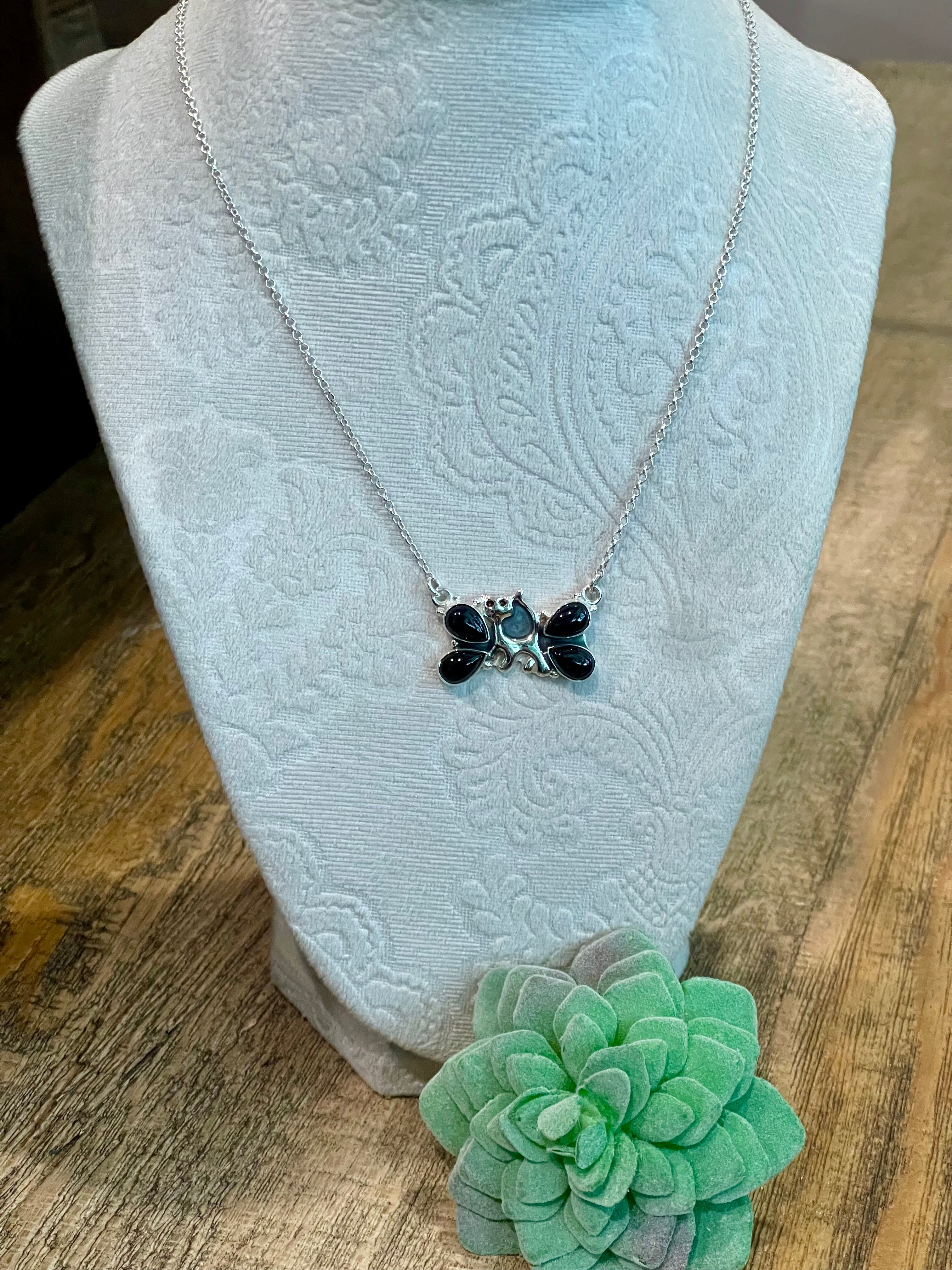 Beautiful Handmade Sterling Silver, Onyx Spooky Cat Necklace