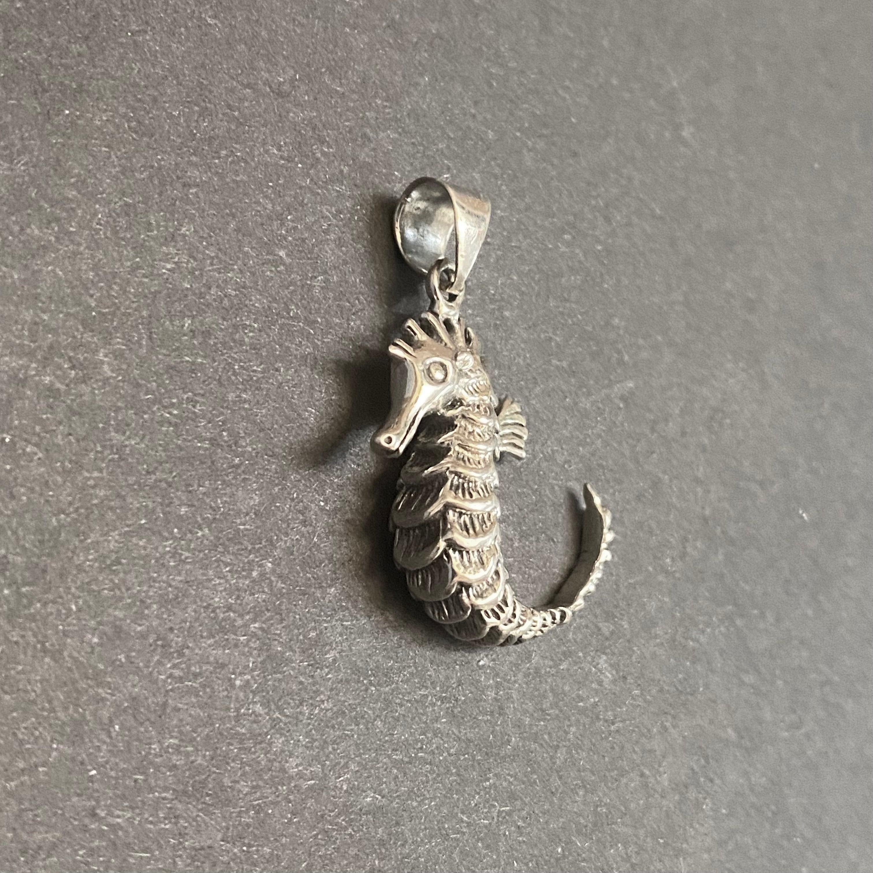 Sterling Silver Sea Horse Pendant