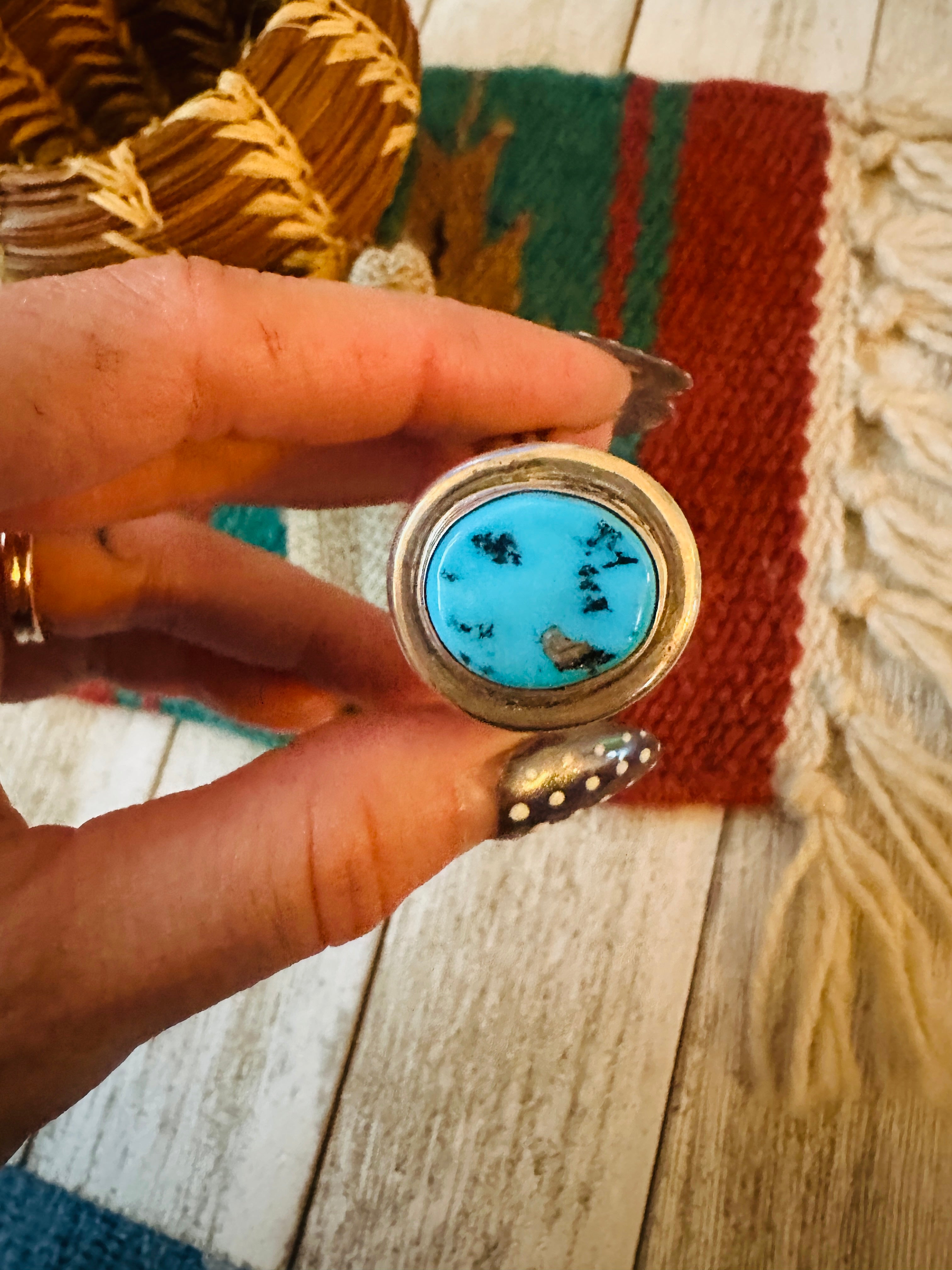 Old Pawn Handcrafted Turquoise & Sterling Silver Ring size 15.5