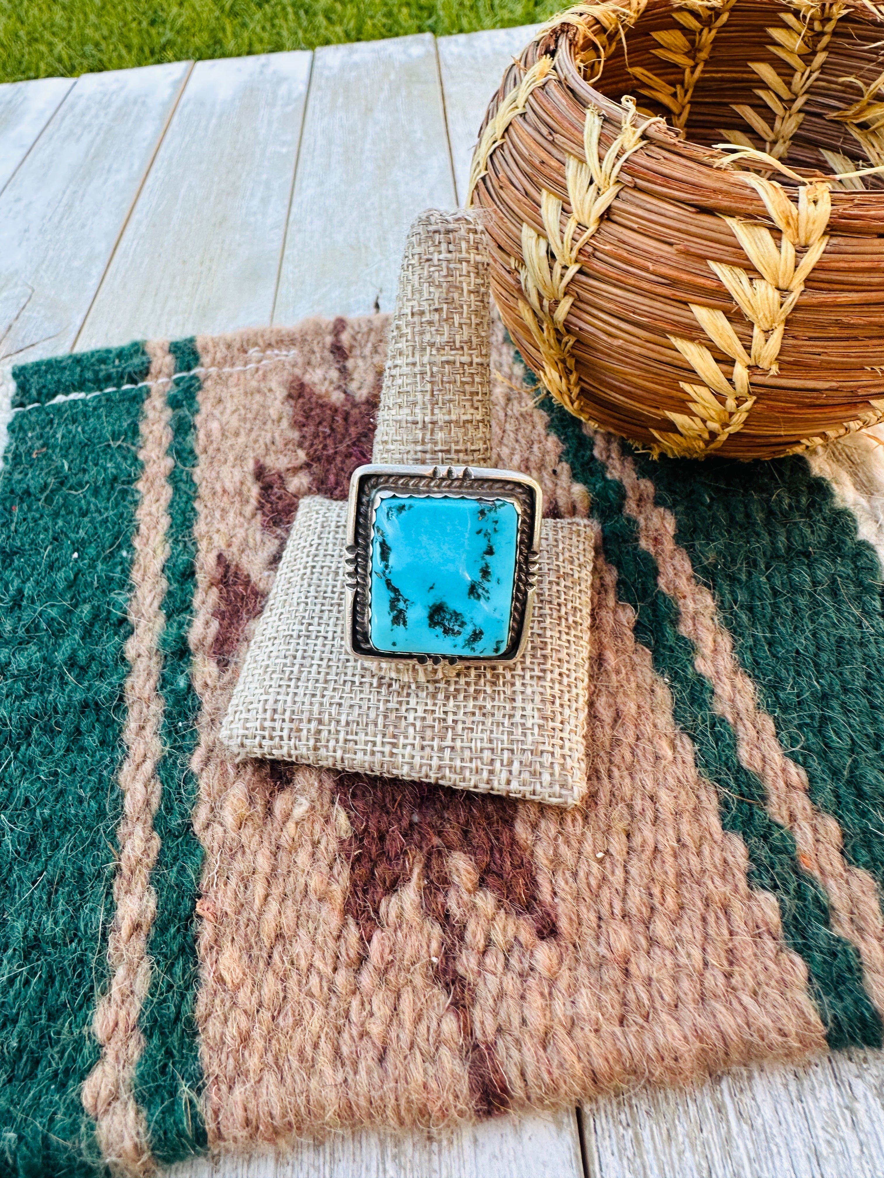 Old Pawn Handcrafted Turquoise & Sterling Silver Ring Size 14.25