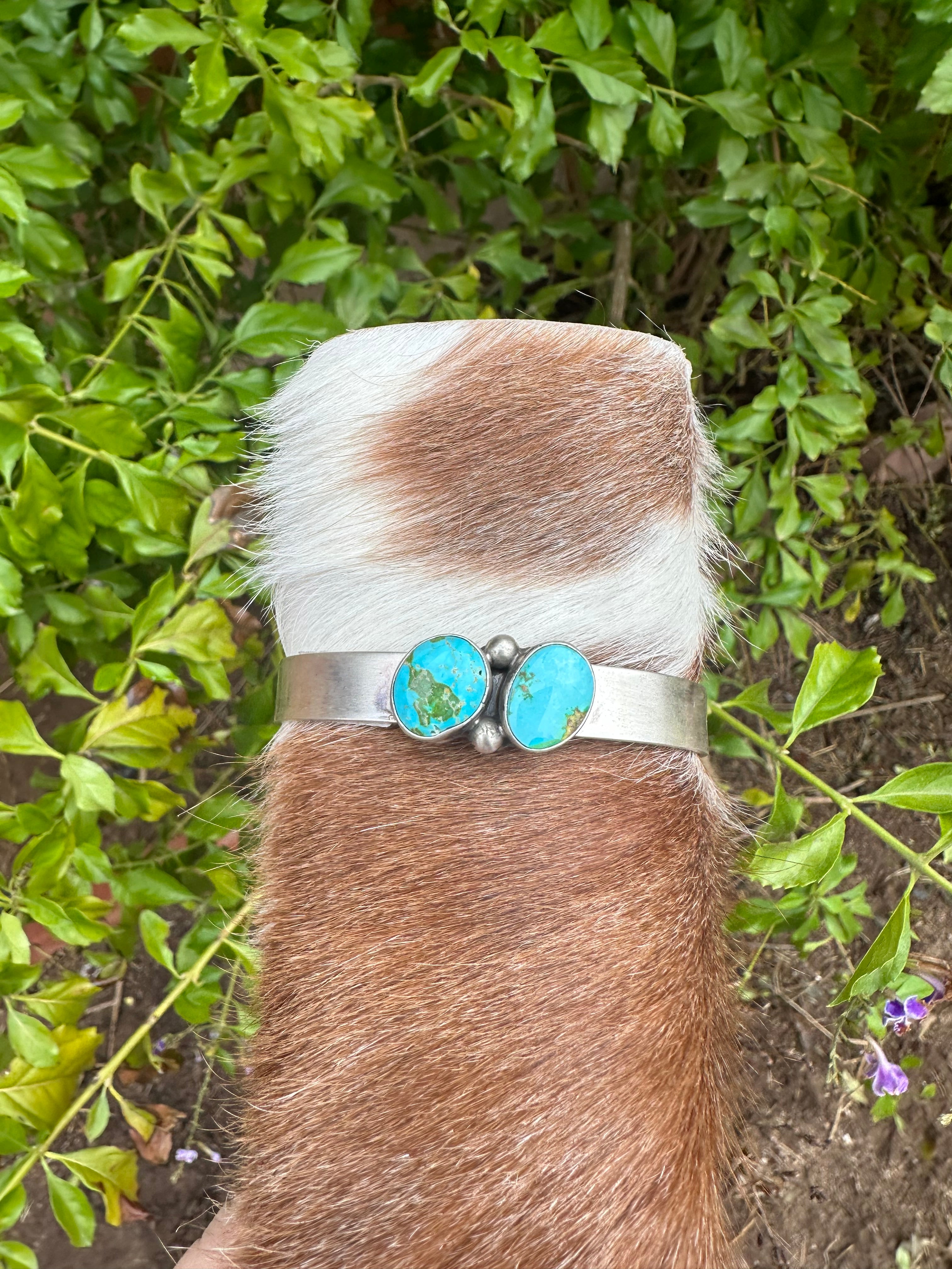 Beautiful Kathleen Livingston Handcrafted Sterling Sonoran Moutain Turquoise Bracelet Cuff Signed /