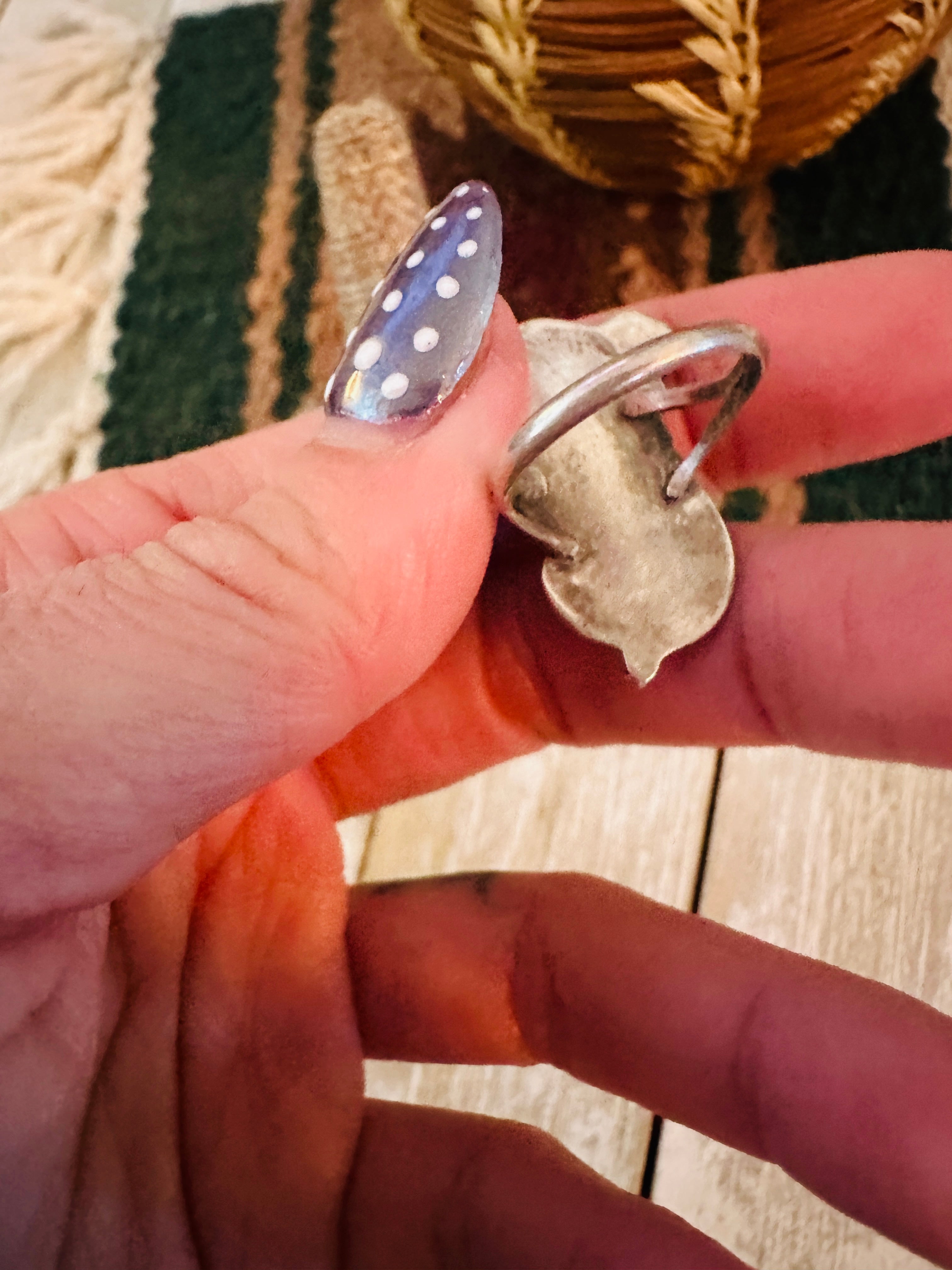 Old Pawn Handcrafted Turquoise & Sterling Silver Ring Size 5.5