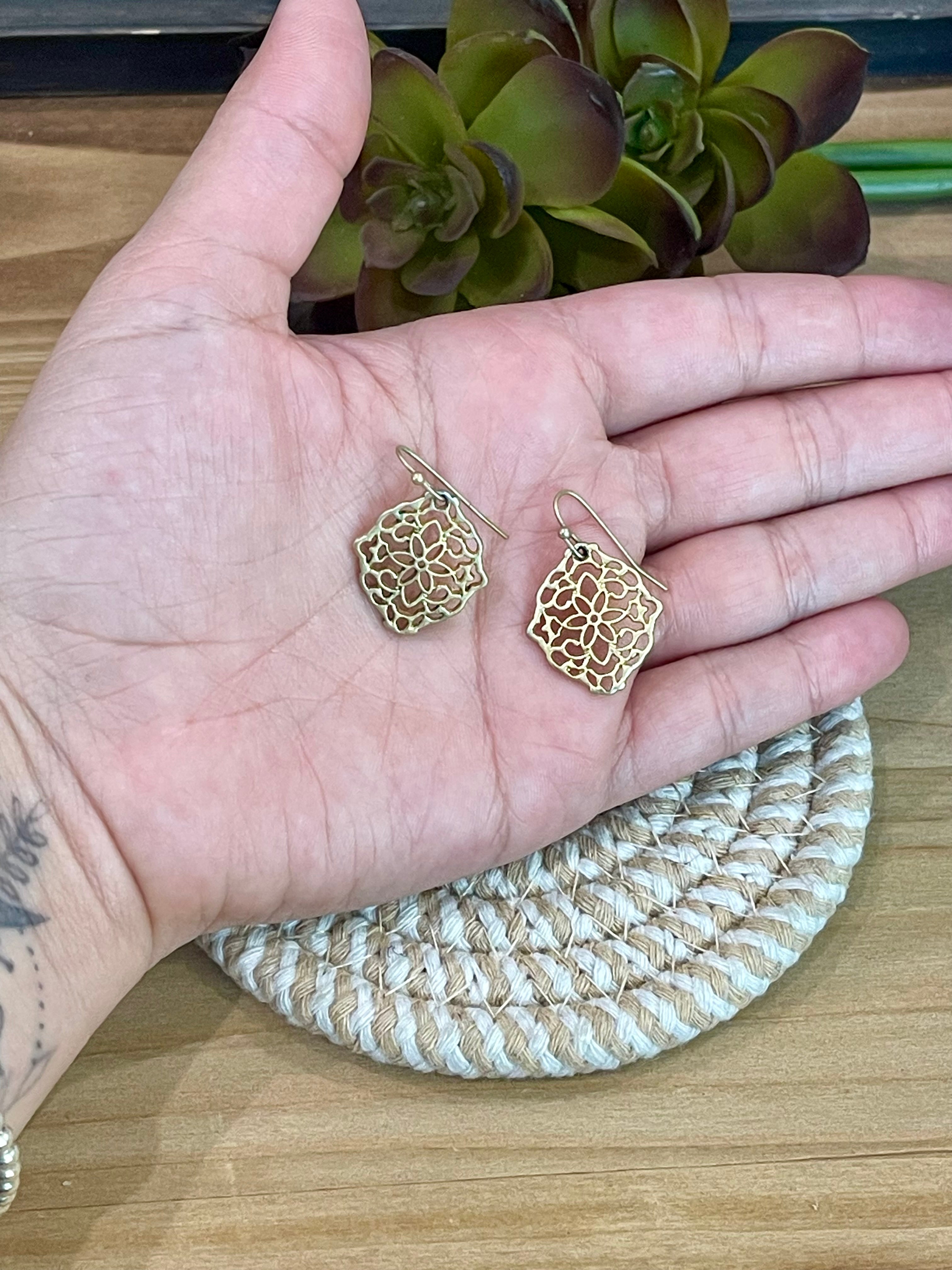 The Bijoux Vault Vintage Gold Plated Dangle Earrings