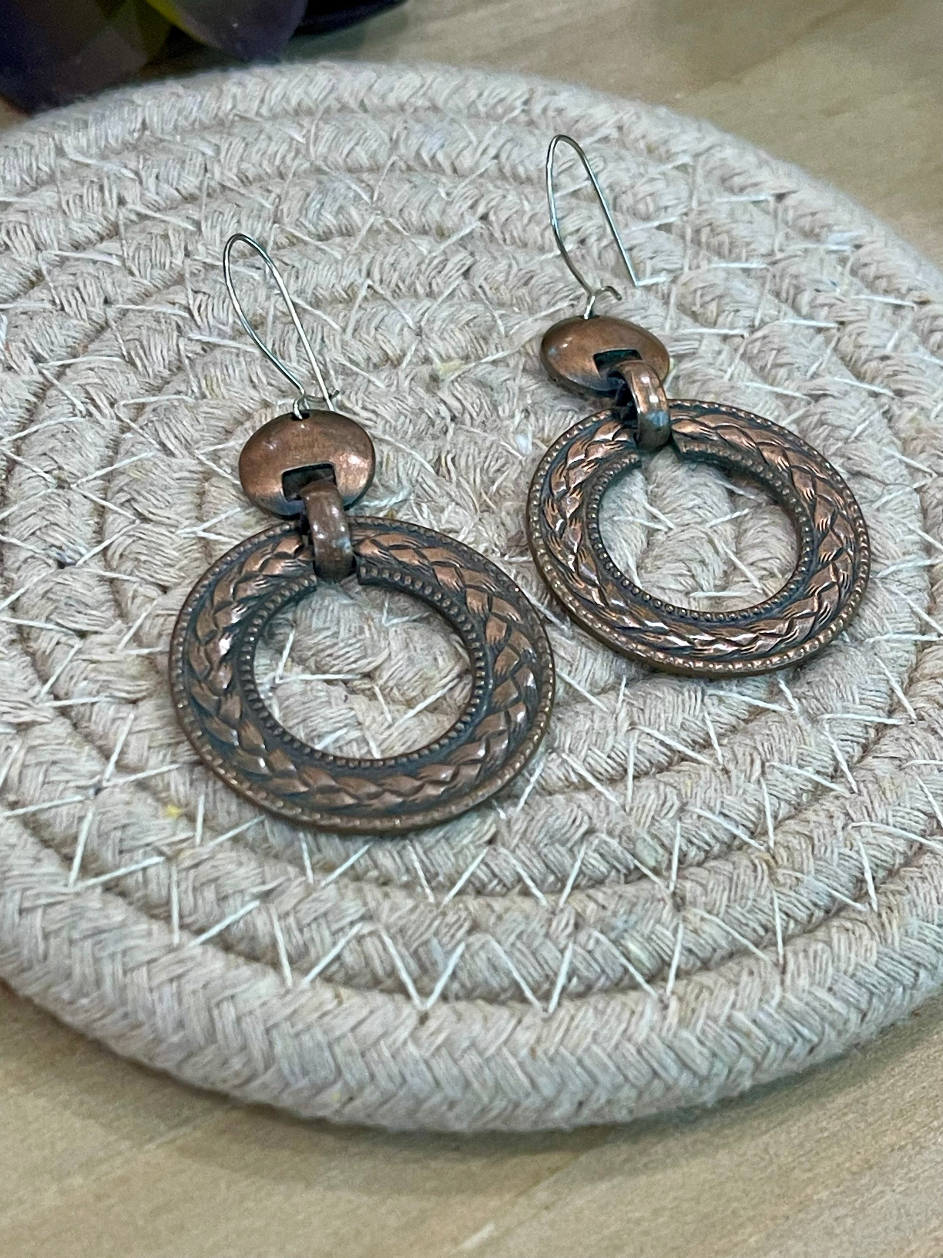 Vintage Handmade Copper Circle Dangle Earrings