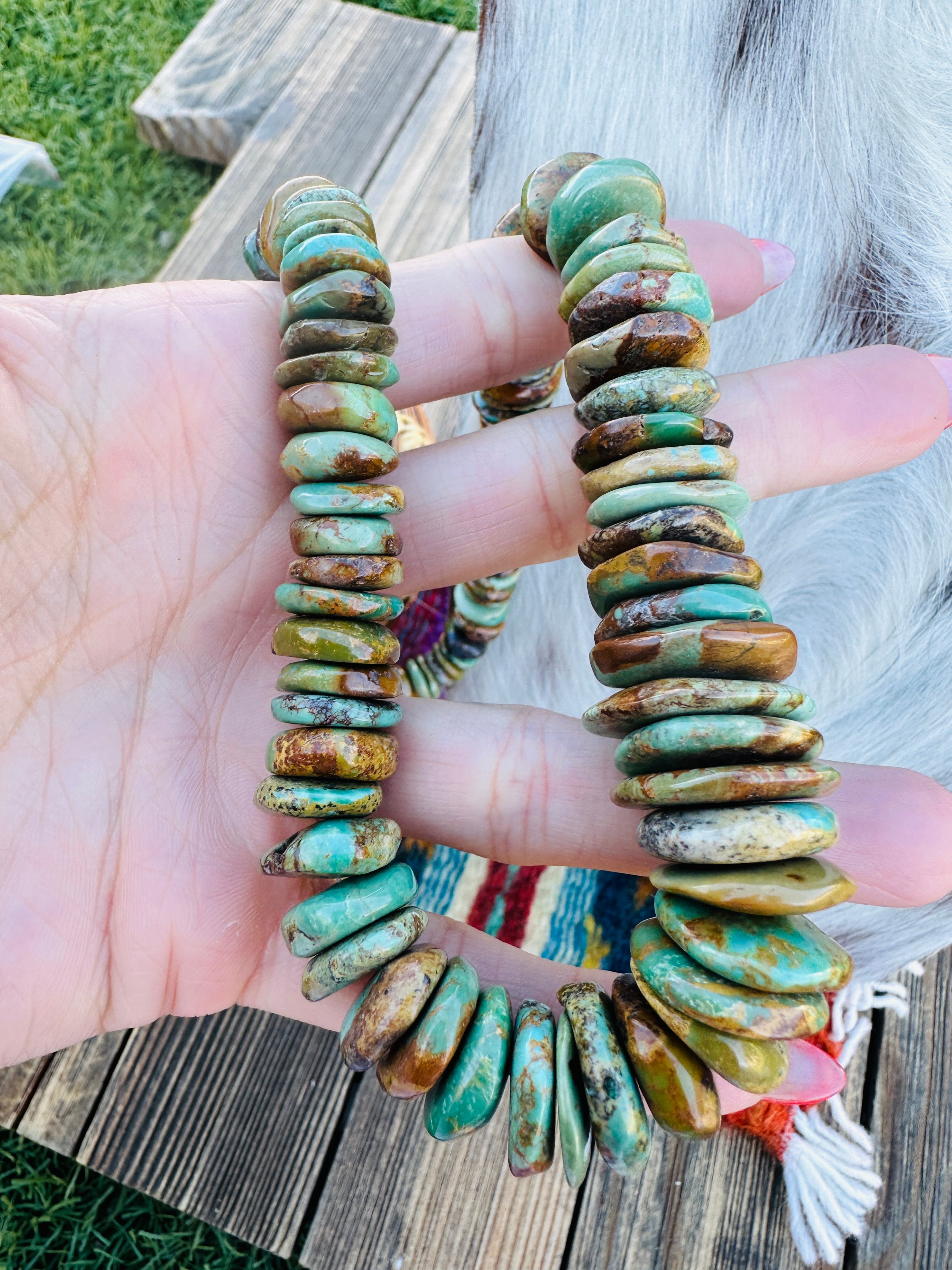 Old Pawn Handcrafted Royston Turquoise Beaded 16” Necklace