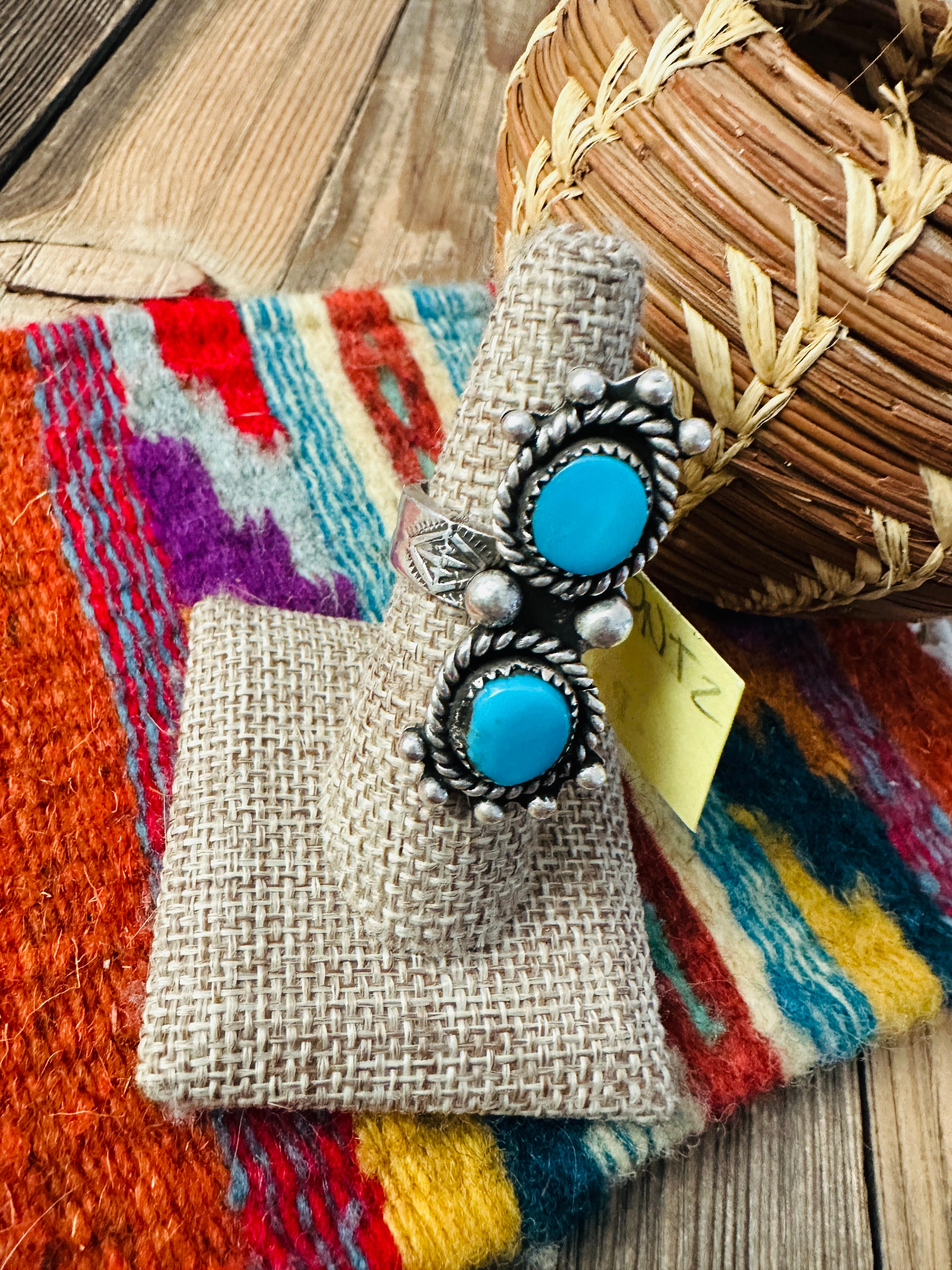 Old Pawn Handcrafted Turquoise & Sterling Silver Ring Size 8