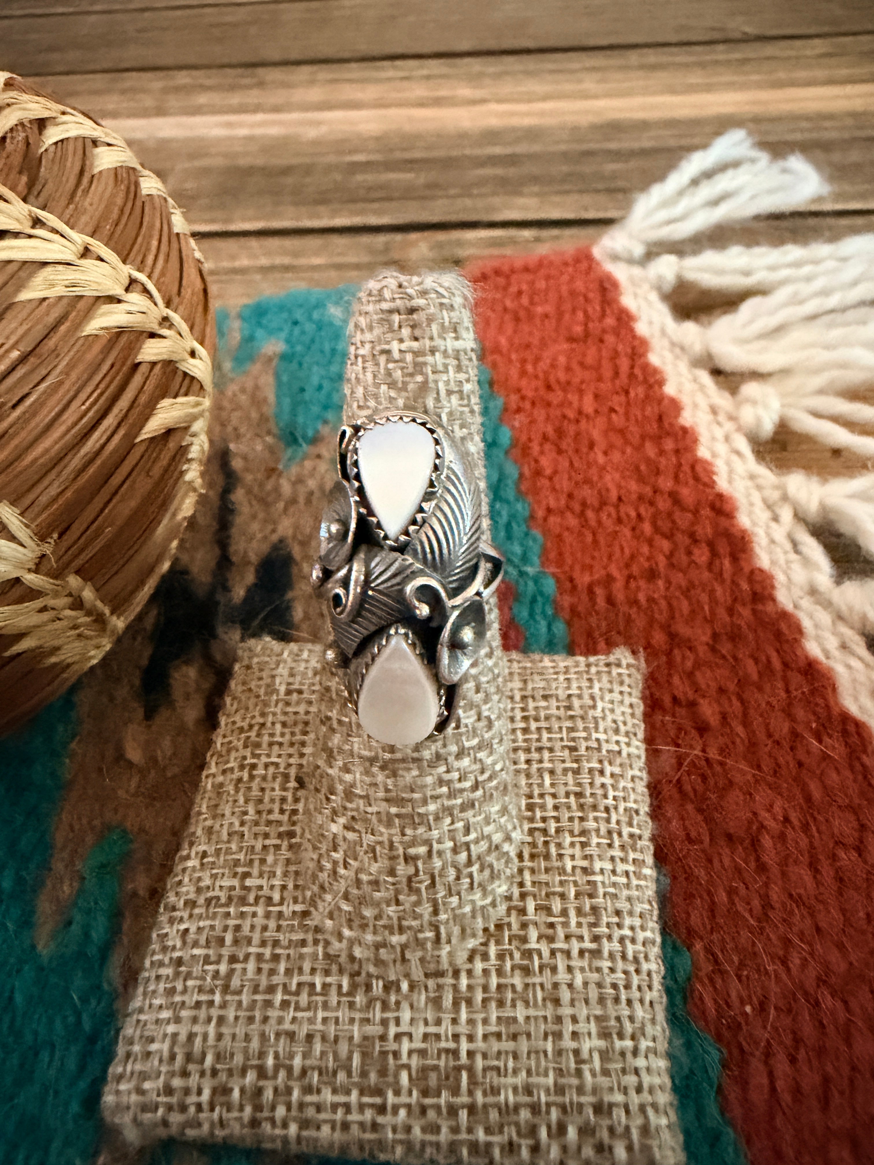 Old Pawn Handcrafted Mother of Pearl & Sterling Silver Ring Size 6