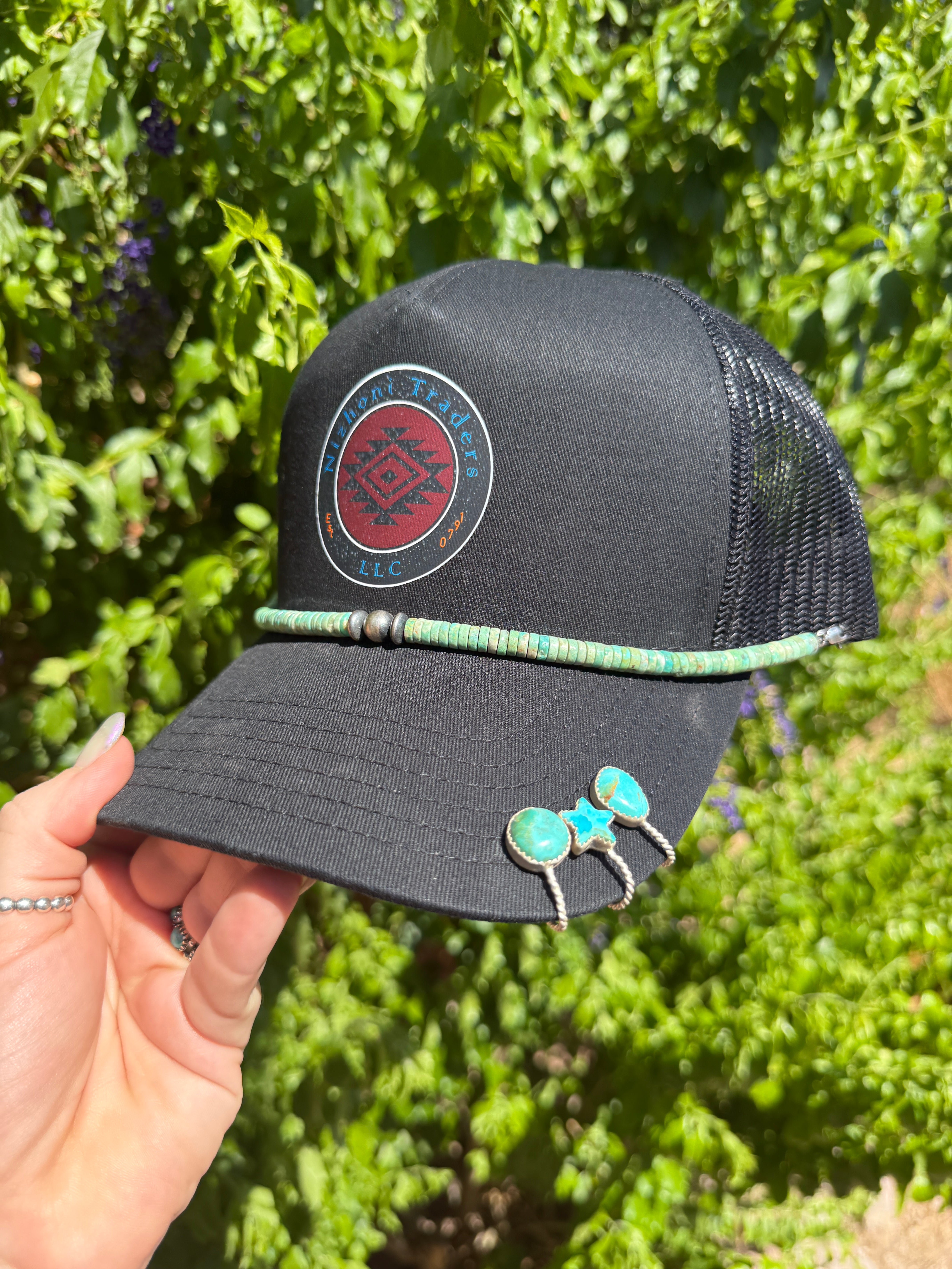 Nizhoni Traders TRUCKER HAT