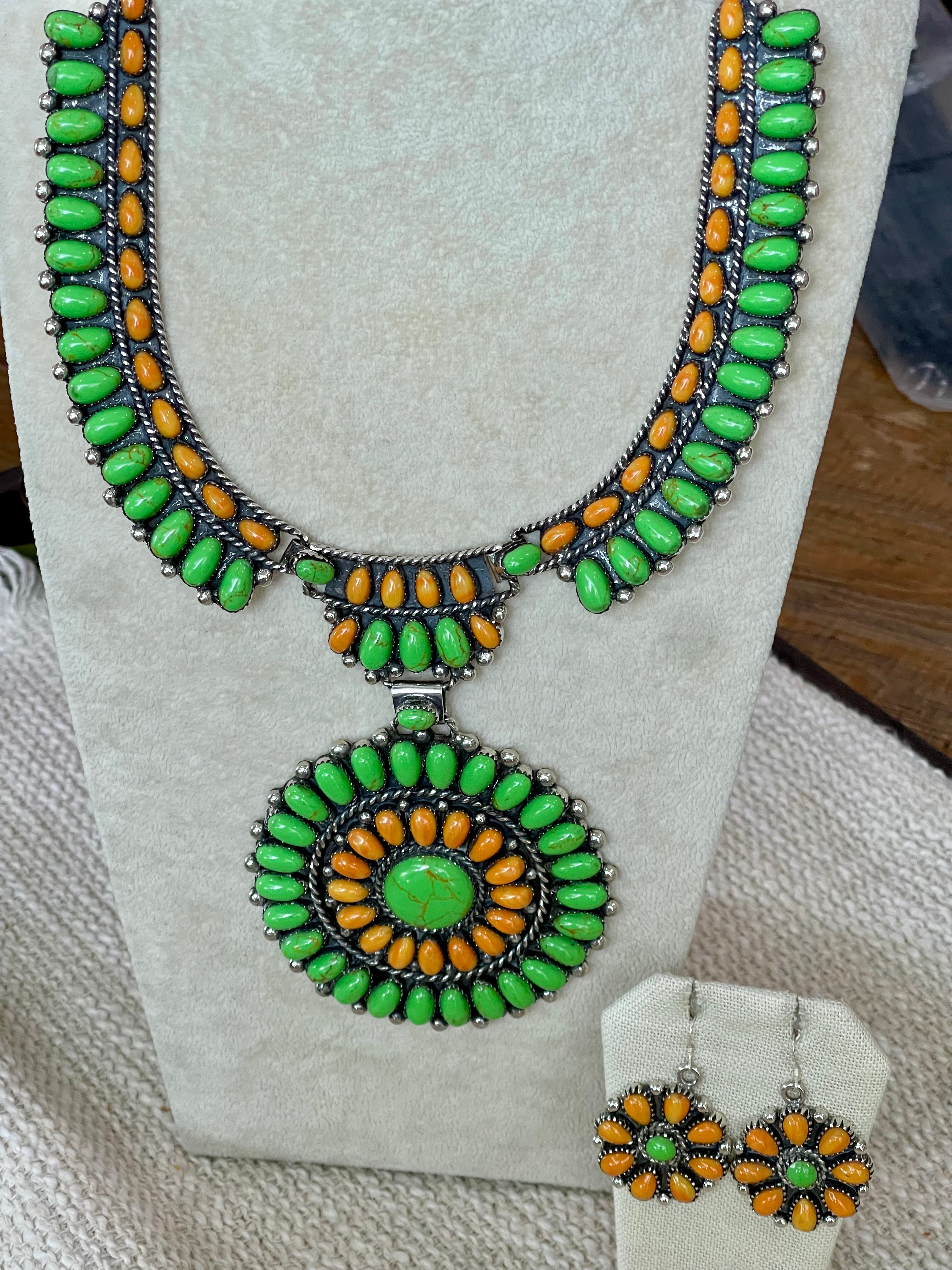 Beautiful Sterling Silver, Dyed Kingman Turquoise & Orange Spiny Cluster Necklace And Earring Set