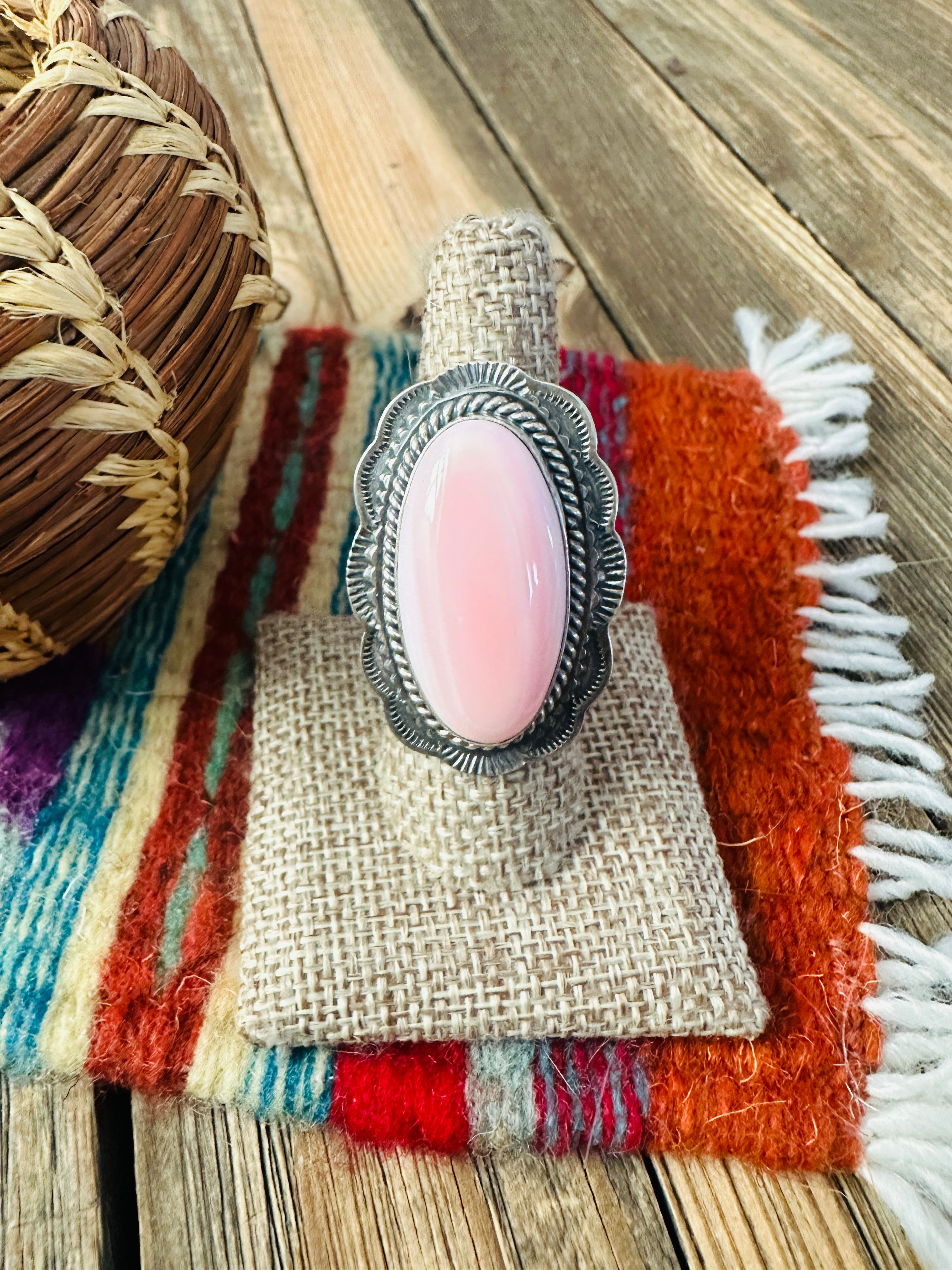 Handcrafted Queen Pink Conch & Sterling Silver Ring Size 8