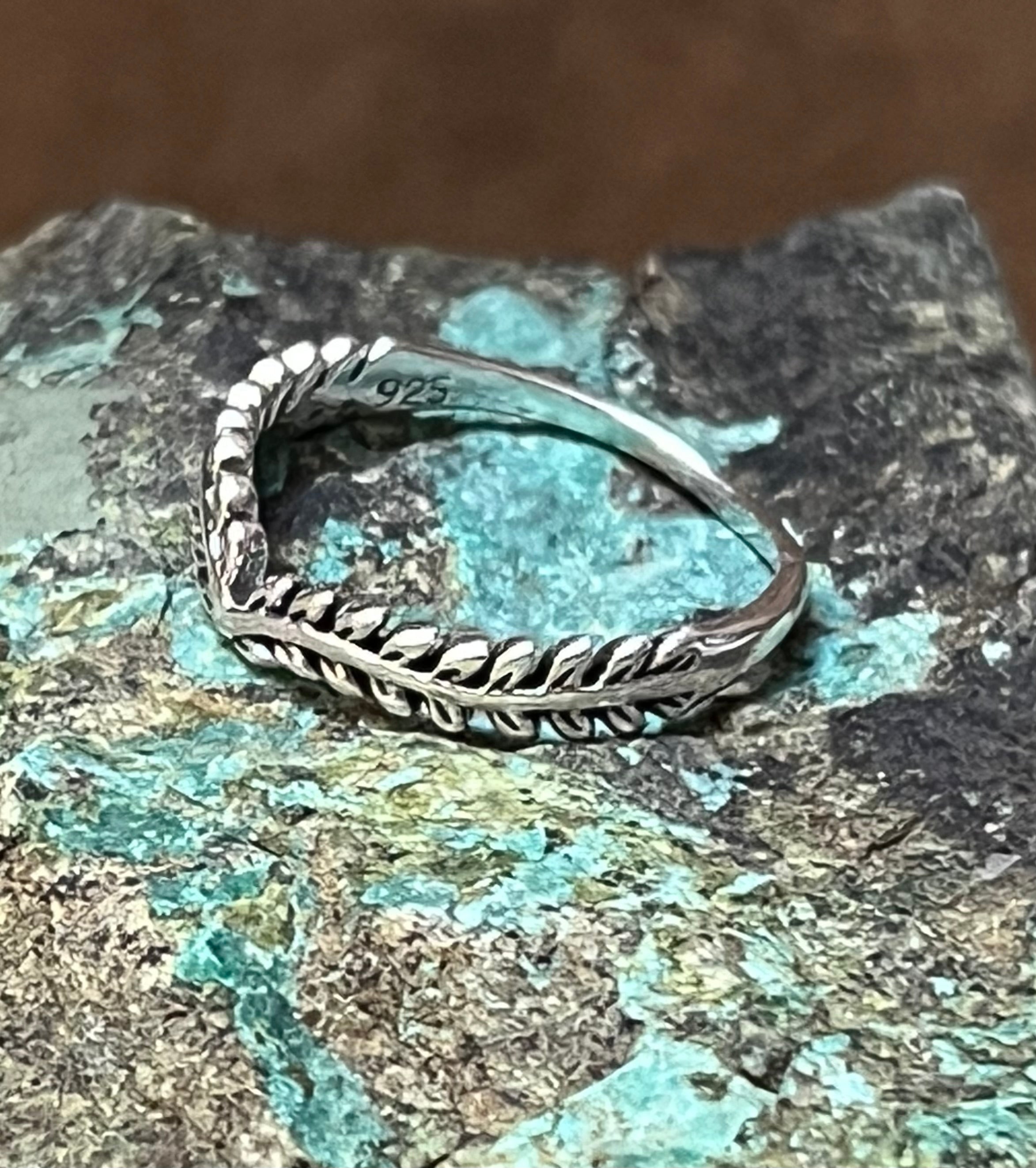 Laurel Wreath Ring