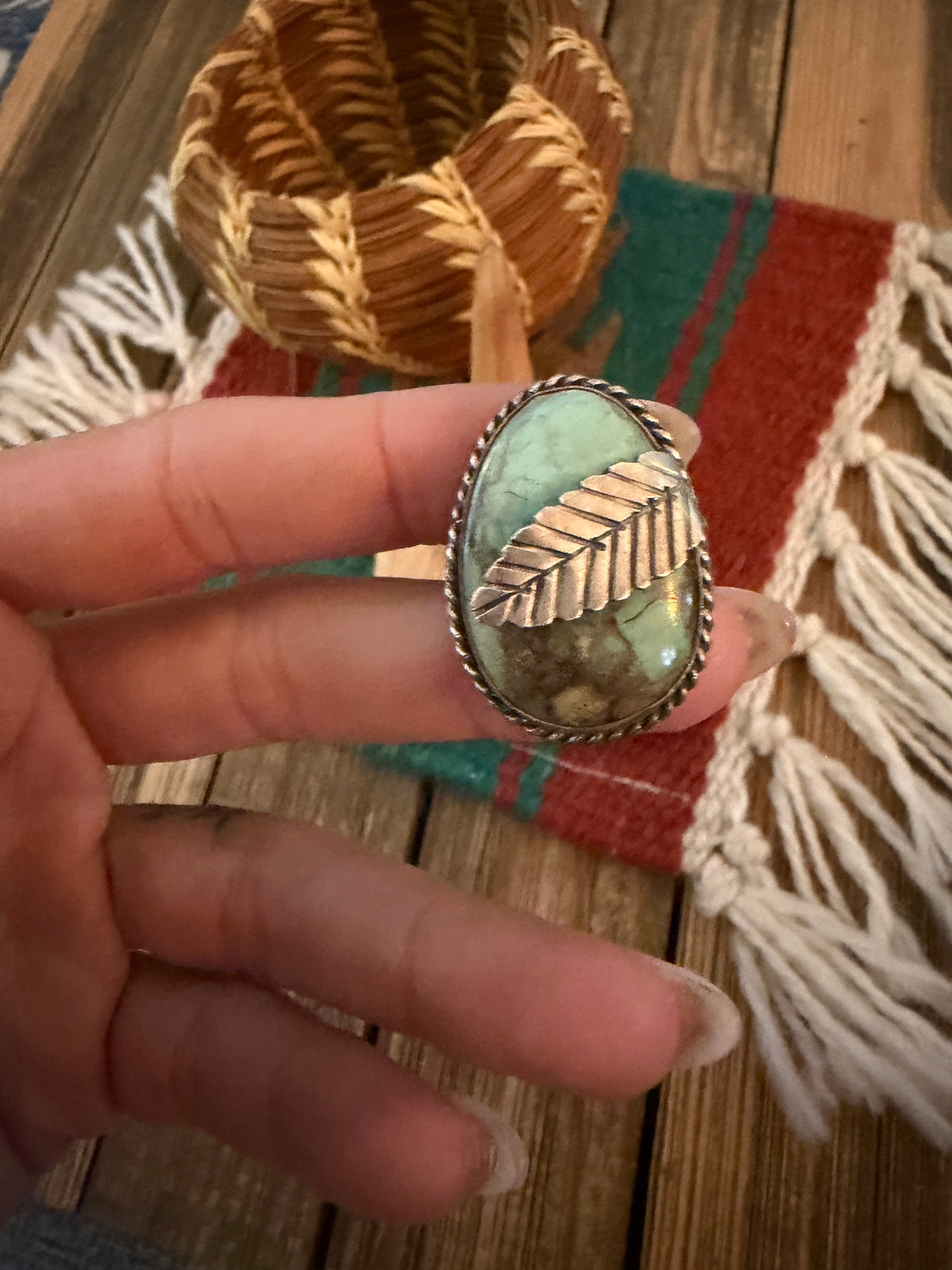 Old Pawn Handcrafted Turquoise & Sterling Silver Leaf Ring Size 5