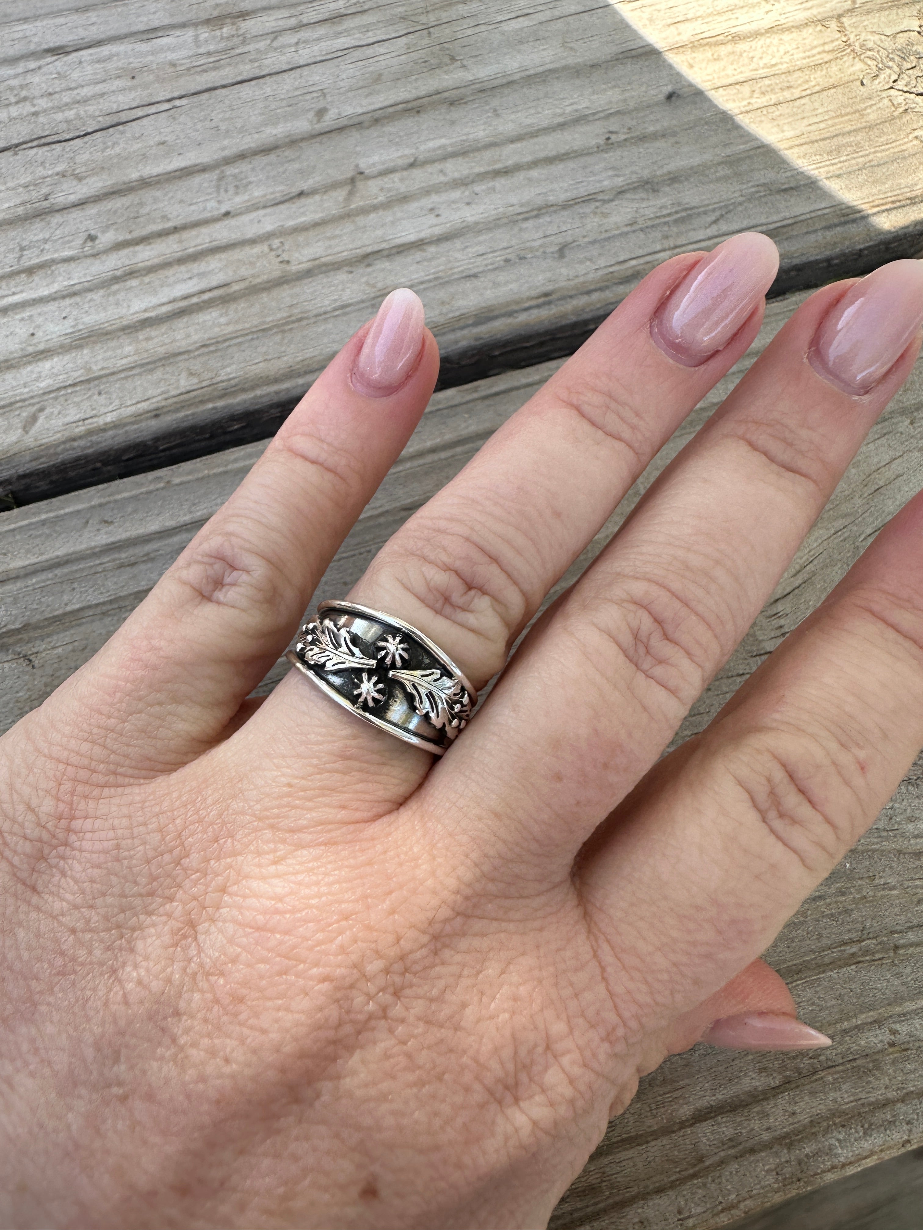 Beautiful Handmade Sterling Silver Adjustable Silver Ball Leafy Ring Band