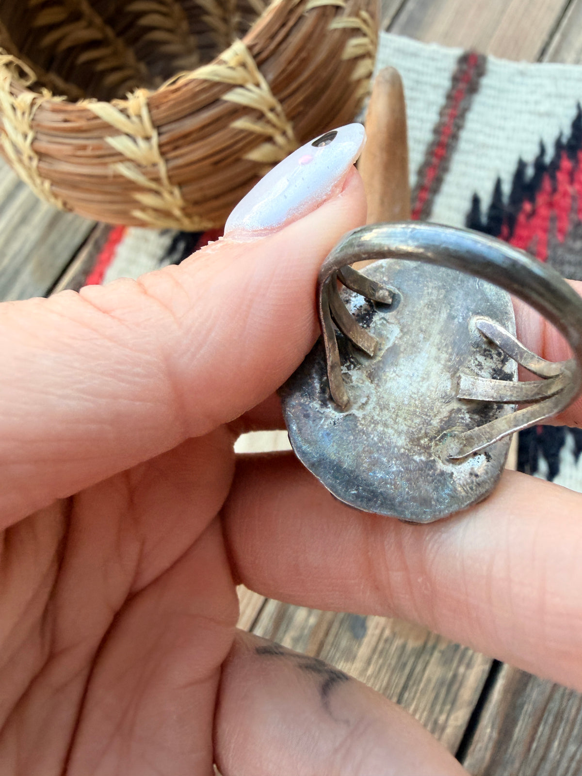Old Pawn Handcrafted Turquoise & Sterling Silver Ring Size 9