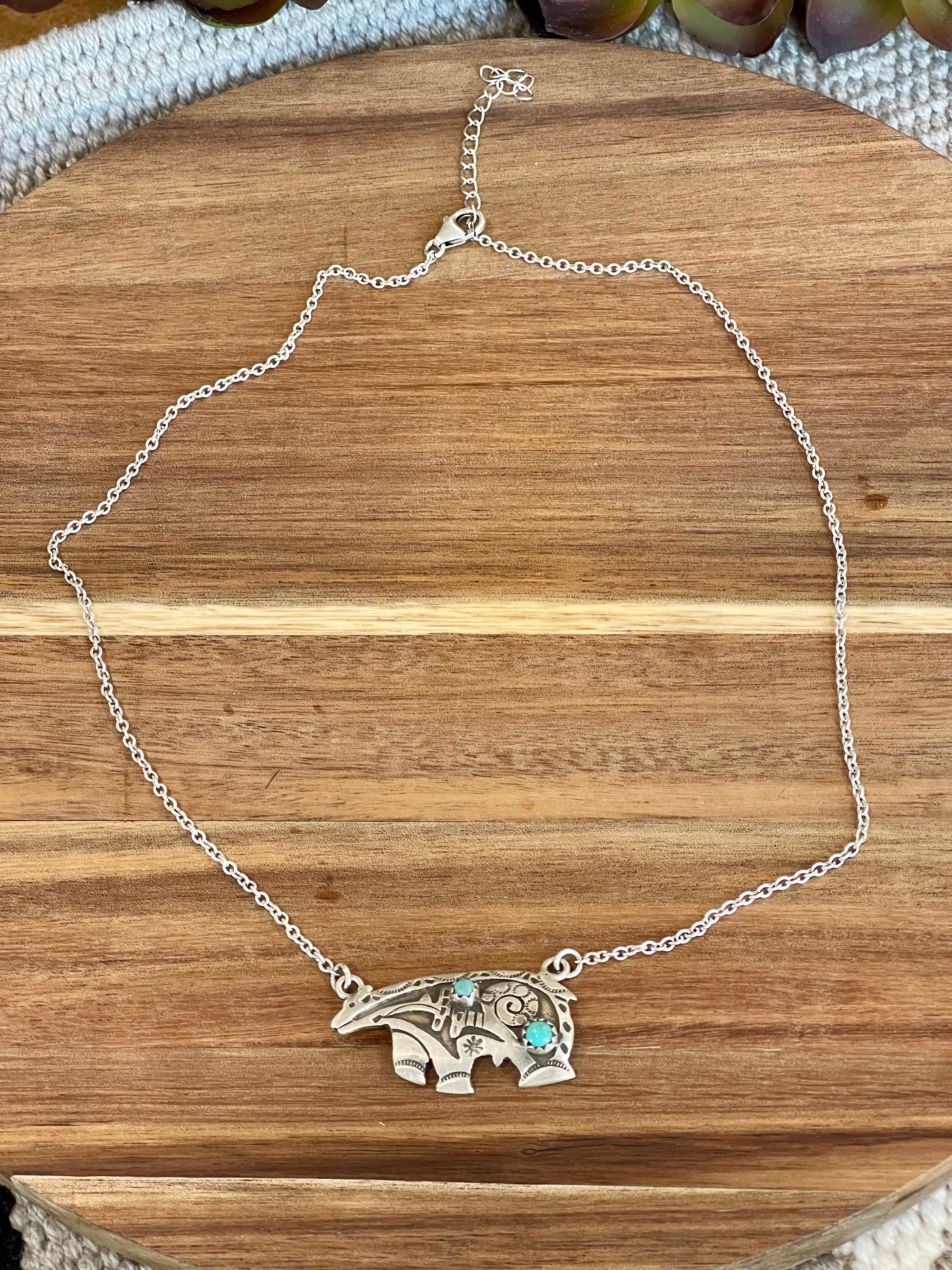 Beautiful Handmade Sterling Silver & Turquoise Bear Necklace