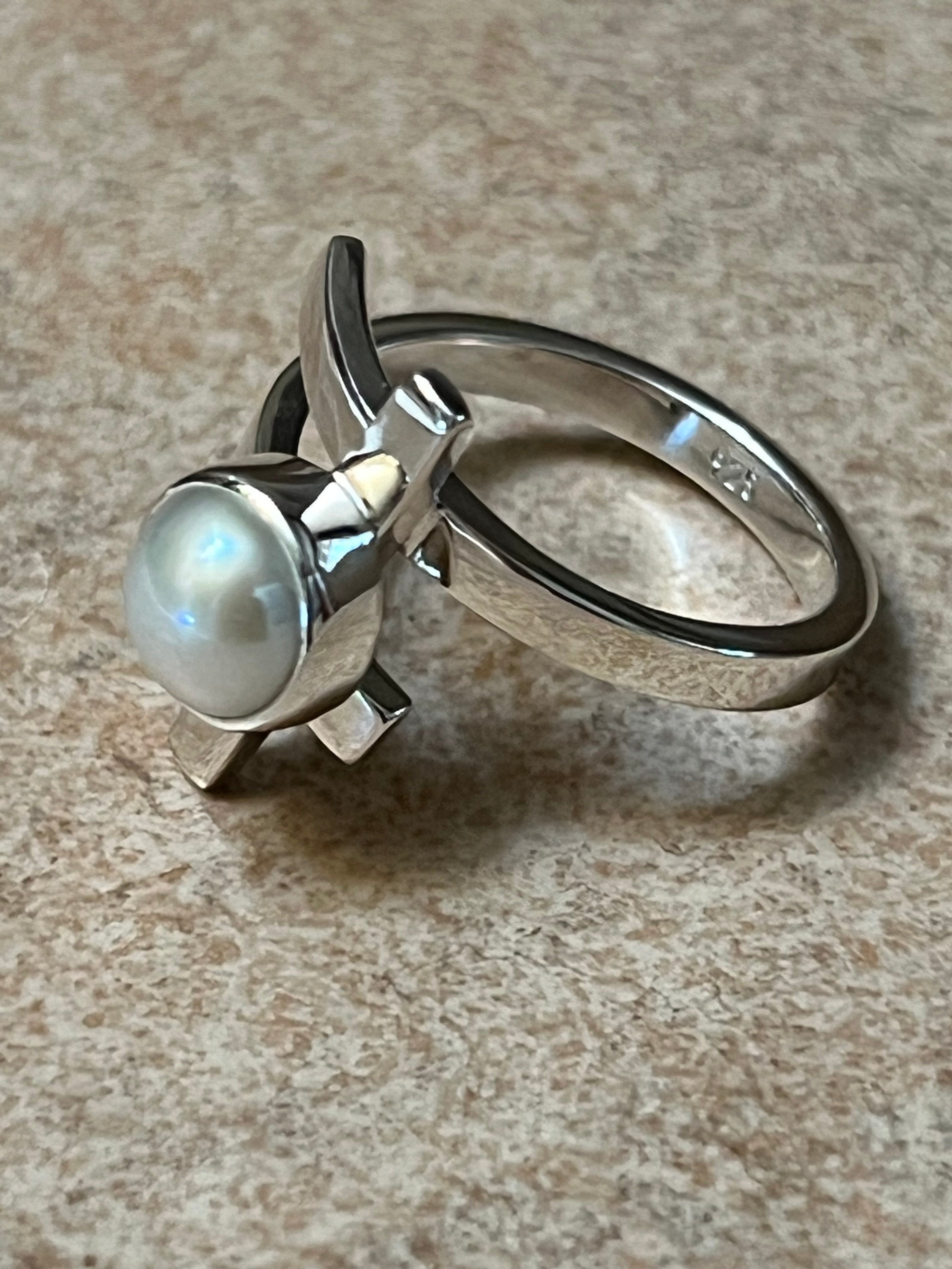 Wrap Sterling Silver Ring w/ Pearl Center