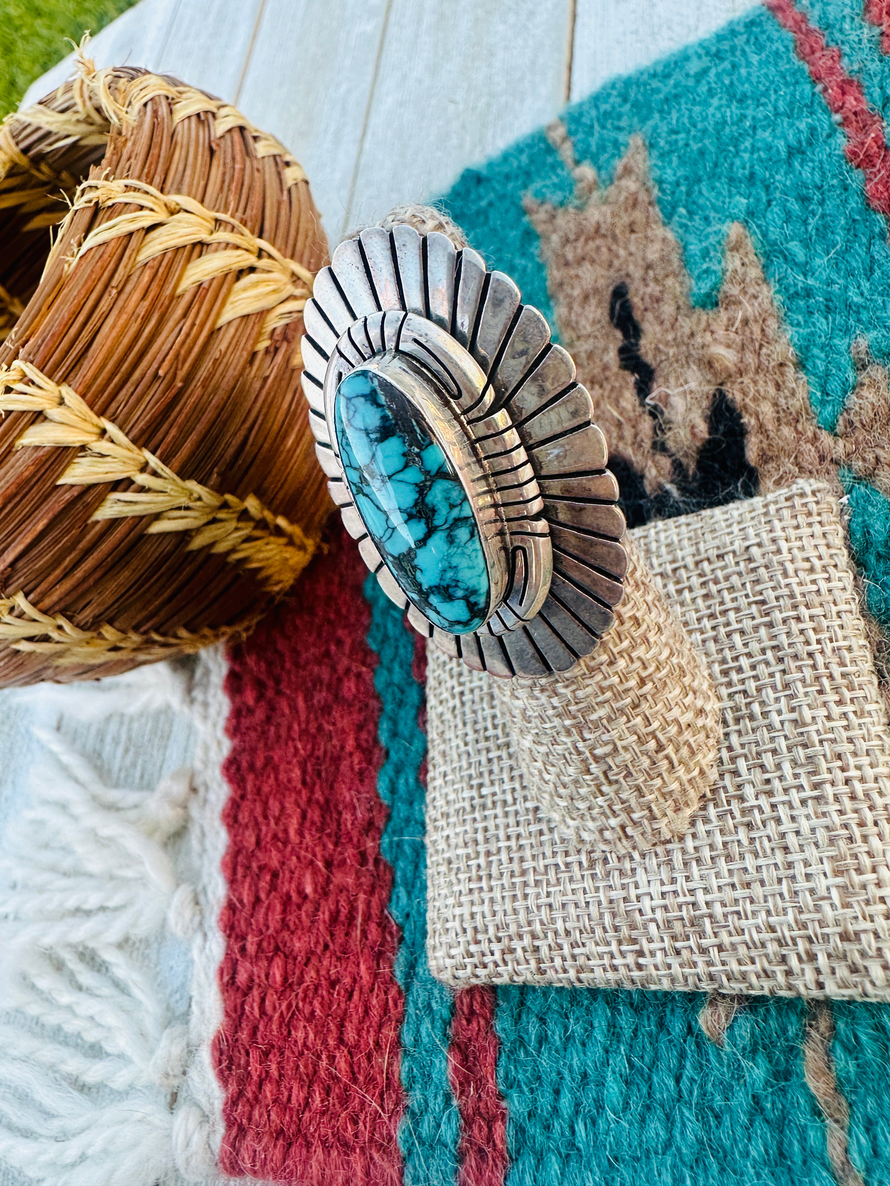 Old Pawn Handcrafted Turquoise & Sterling Silver Ring Size 6