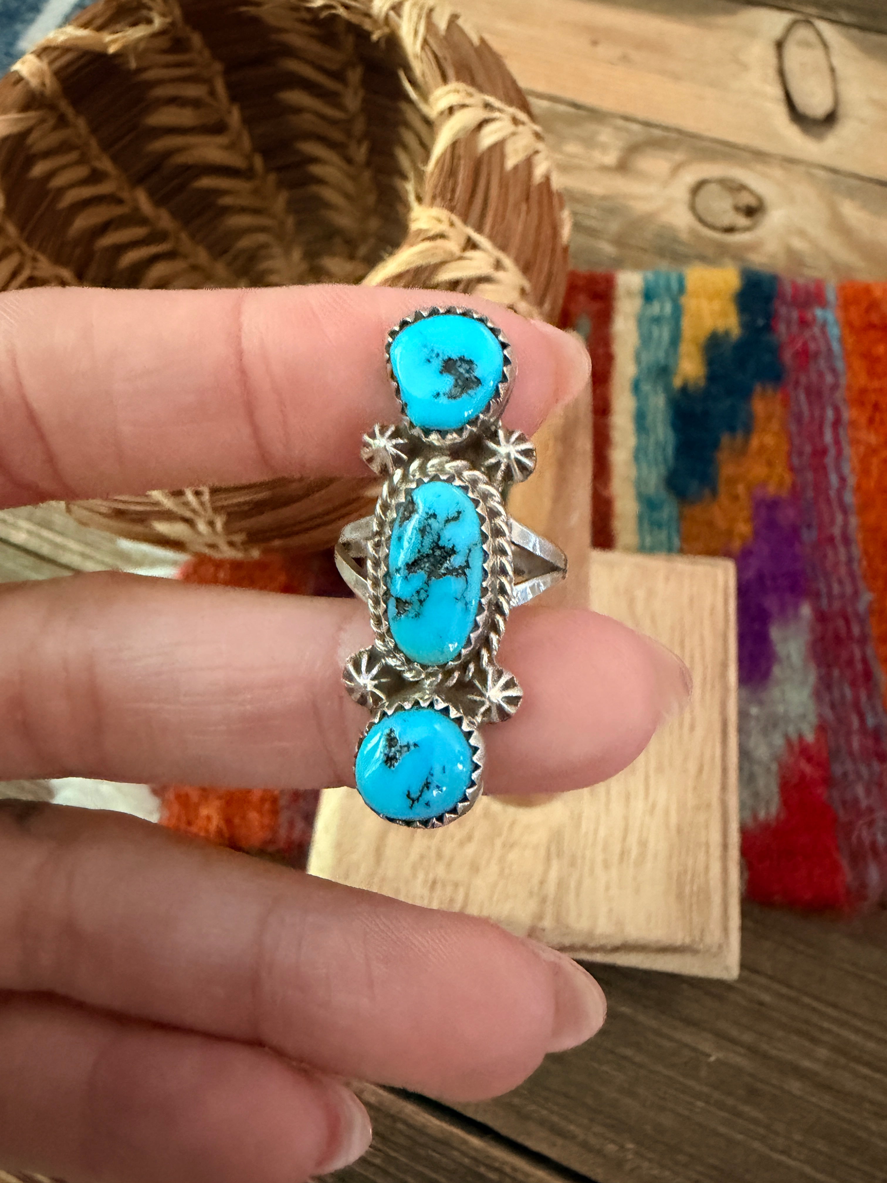 Old Pawn Handcrafted Turquoise & Sterling Silver Ring Size 5.5