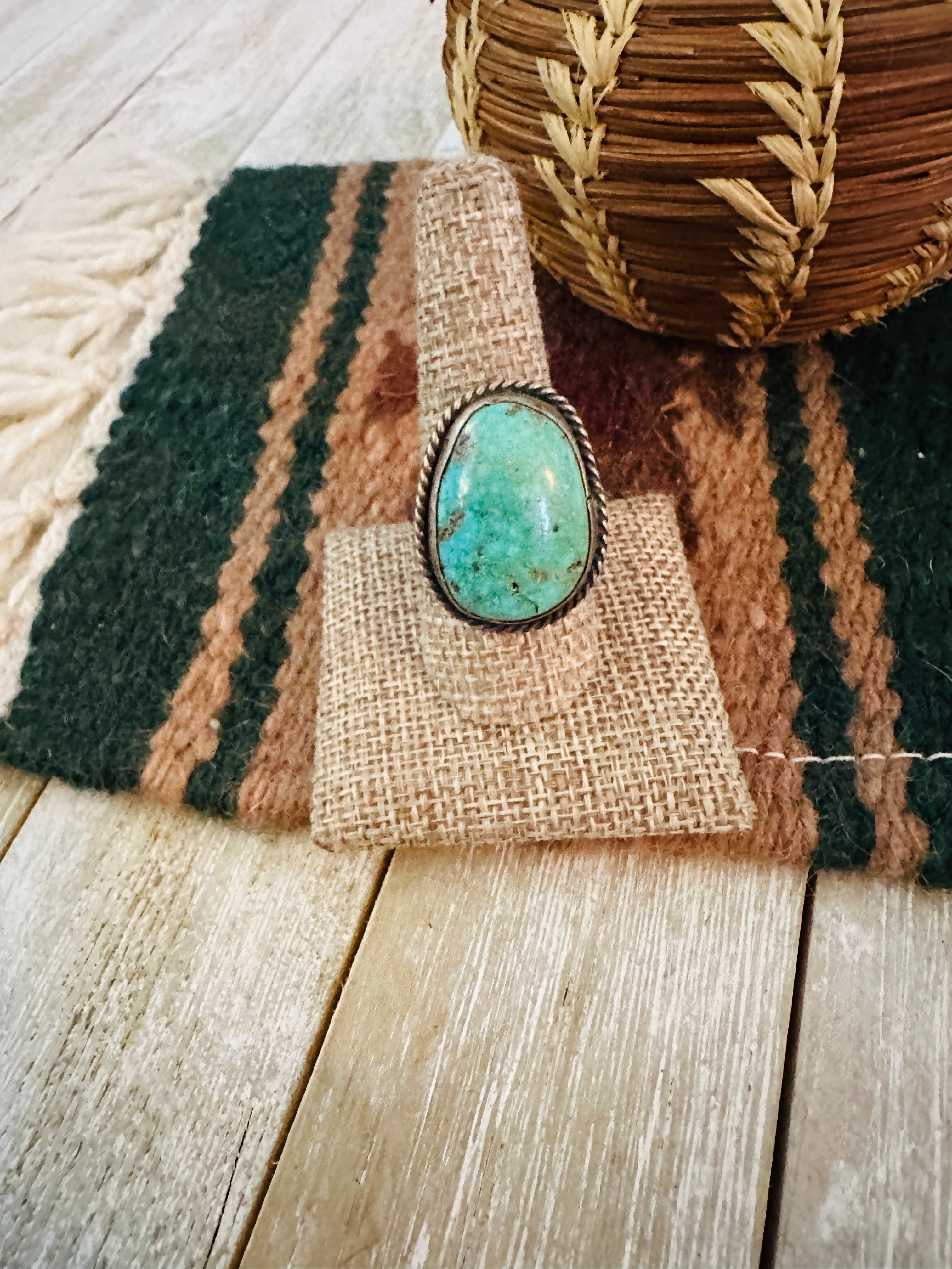 Old Pawn Handcrafted Turquoise & Sterling Silver Ring Size 9.75