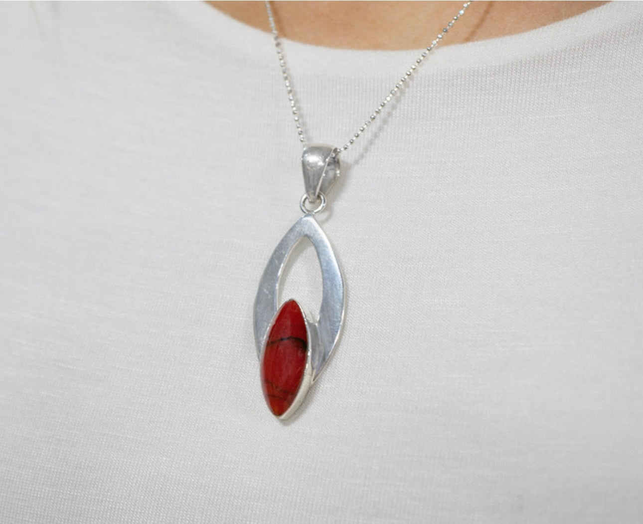 Red Jasper Marquise in Ribbon Sterling Silver Necklace